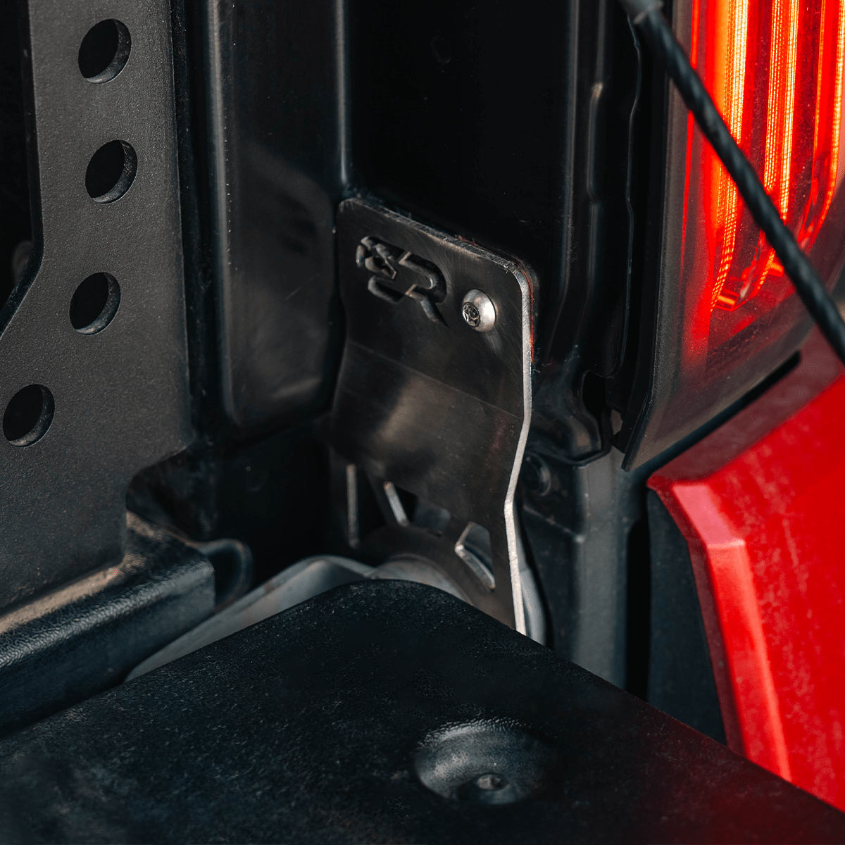 Tailgate Theft Protector for 2024+ Toyota Tacoma - Spirit of 1876Dealers of Cali Raised LED
