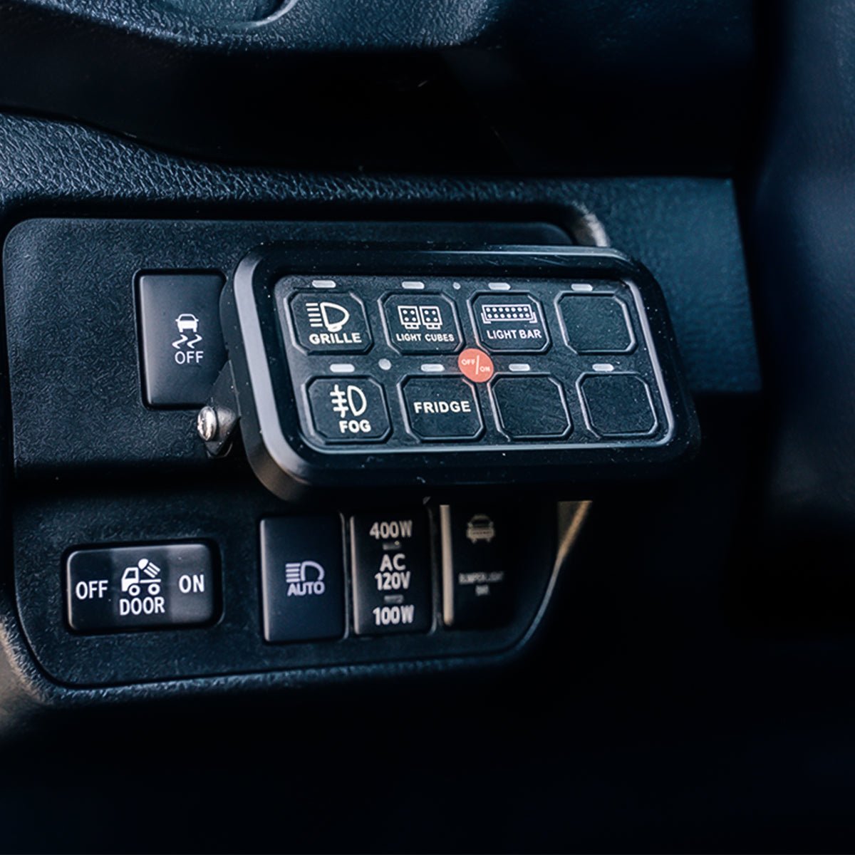 Vehicle Accessory 8 Switch Control System (Blue Backlighting) - Spirit of 1876Dealers of Cali Raised LED