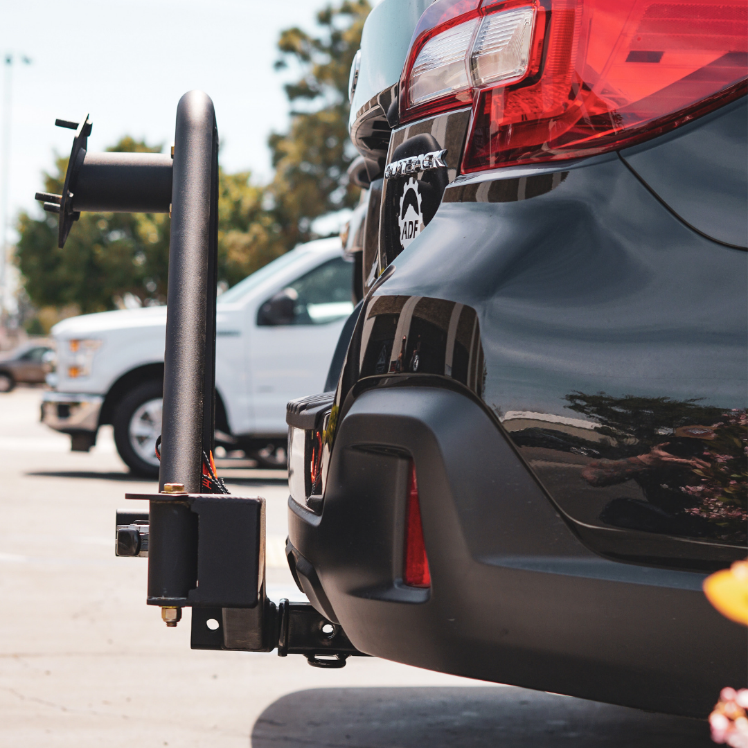 *Refurbished* UltraSwing™ Multi-Fit Spare Tire Hitch Mount