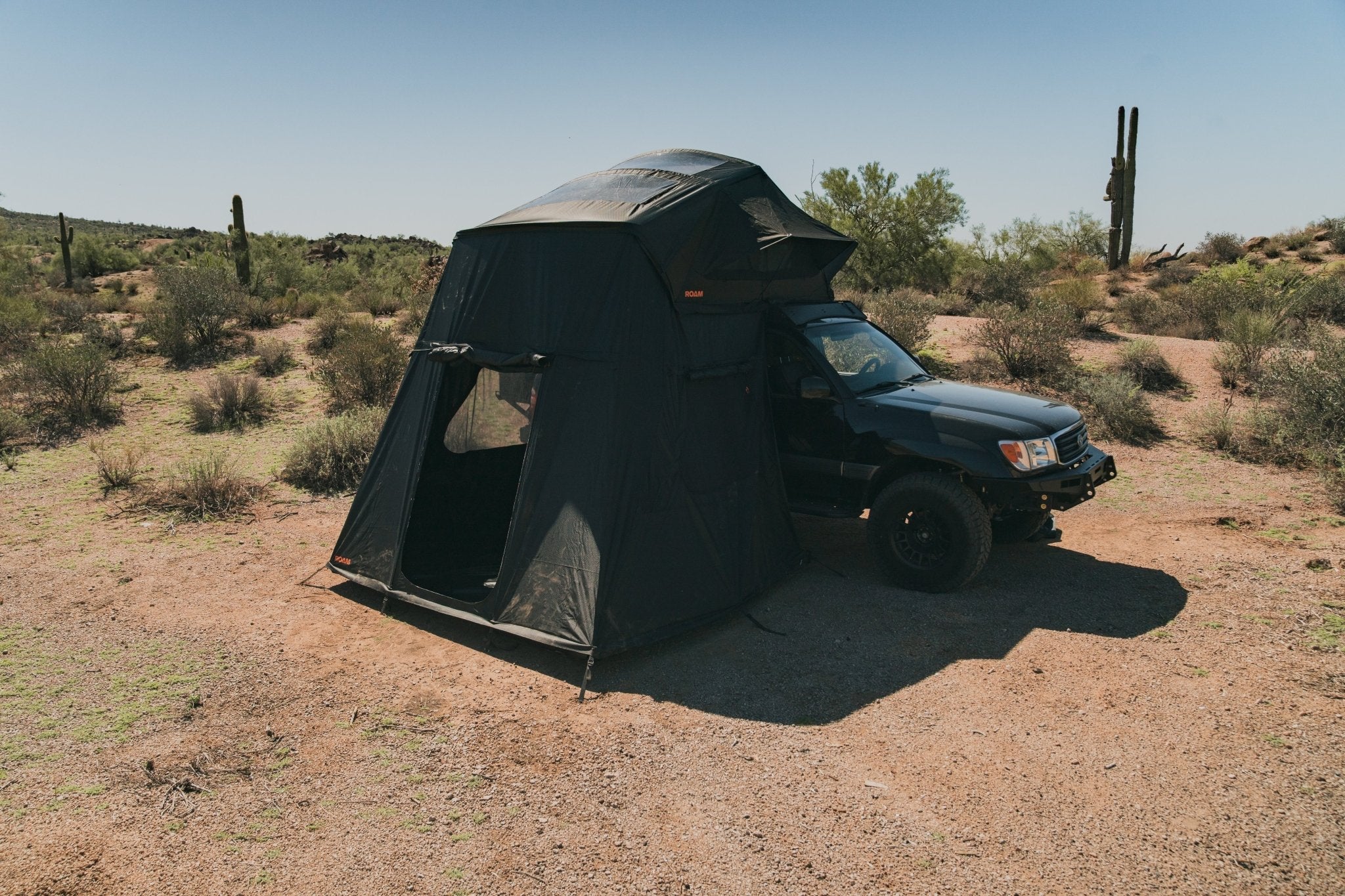 Vagabond 2.0 Rooftop Tent - Spirit of 1876 - ROAM Dealer Portal