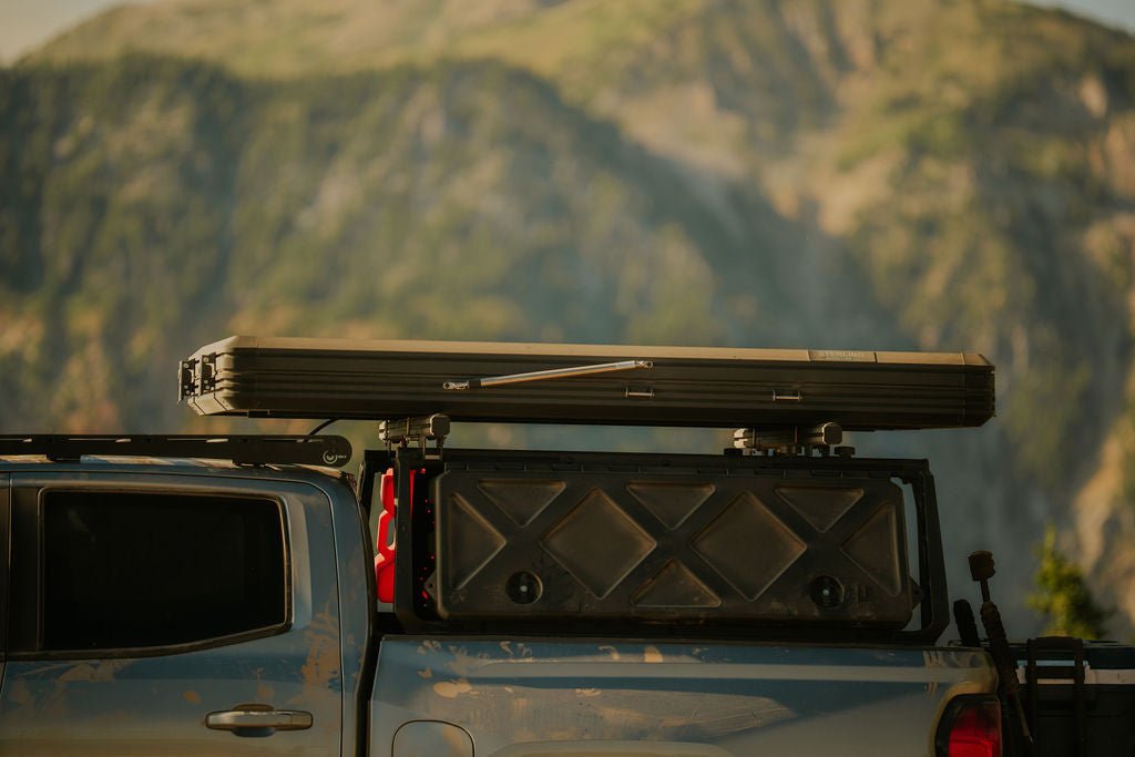 Sterling Adventure Co Wasatch Aluminum Double Channel Rooftop Tent - Spirit of 1876Sterling Adventure Co