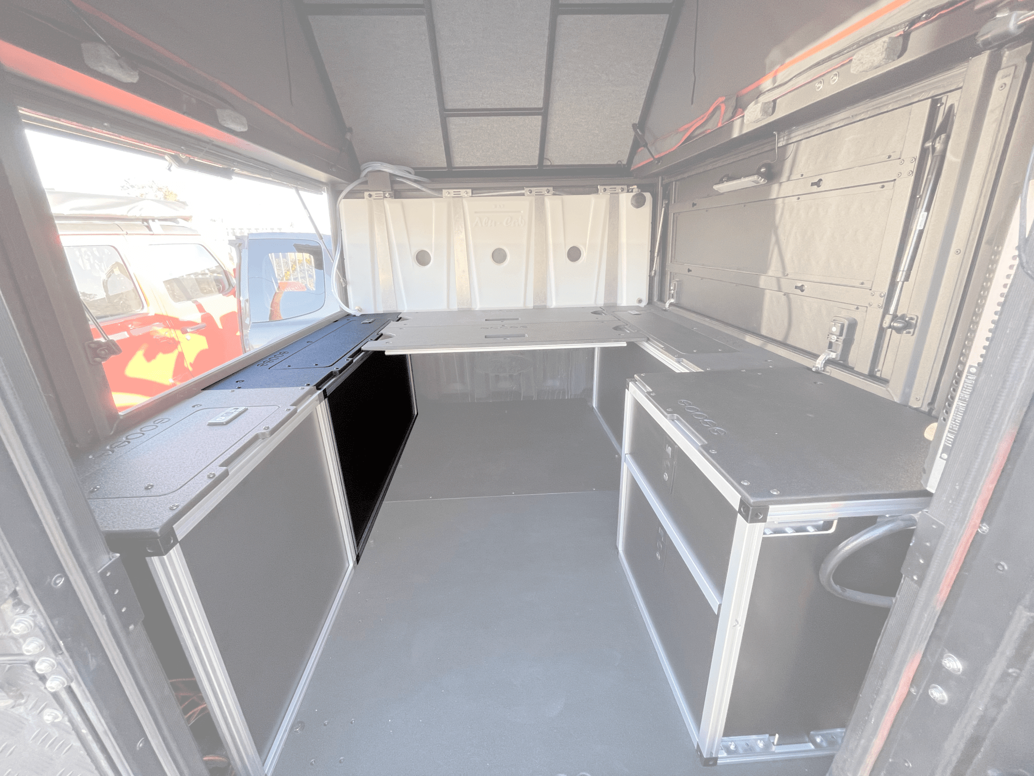 Alu - Cab Canopy Camper V2 - Chevy Colorado/GMC Canyon 2015 - 2022 2nd Gen. - Front Utility Module - 6' Bed - Spirit of 1876 - Goose Gear