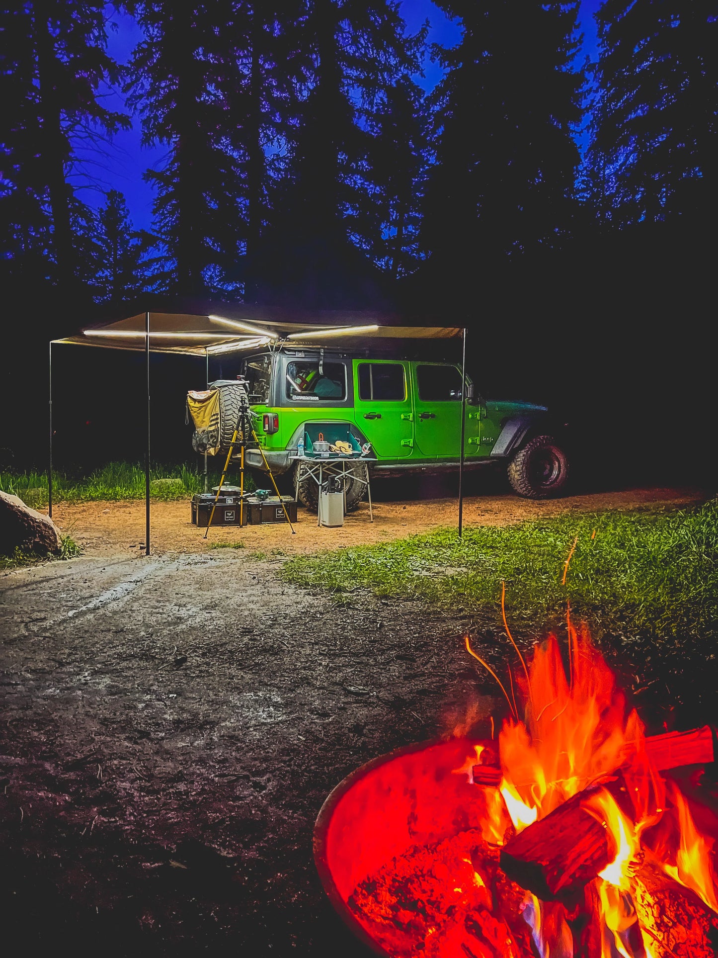 4x4 Colorado Cirro 270° LED Awning System