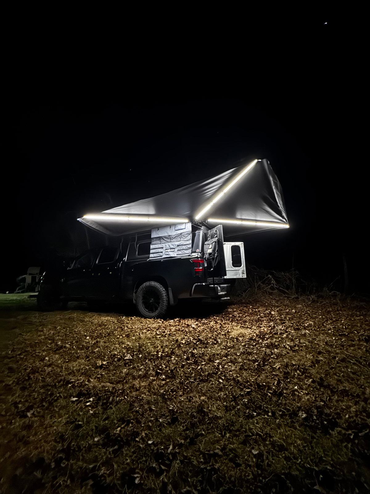 Reign Outdoor 270 FR+ Awning