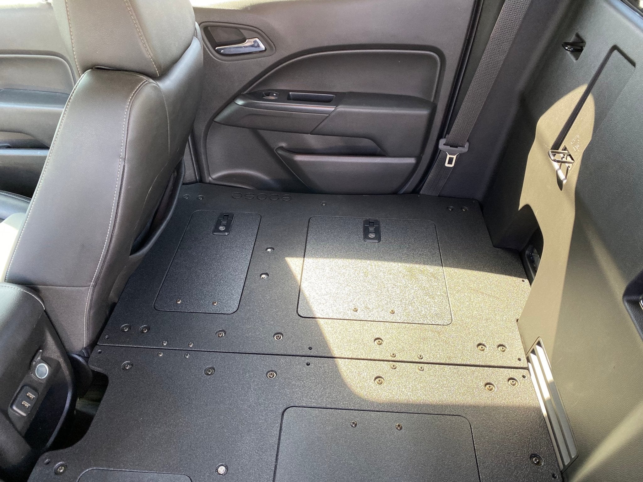 Chevy Colorado 2015 - 2022 2nd Gen. Crew Cab - Second Row Seat Delete Plate System - Spirit of 1876 - Goose Gear
