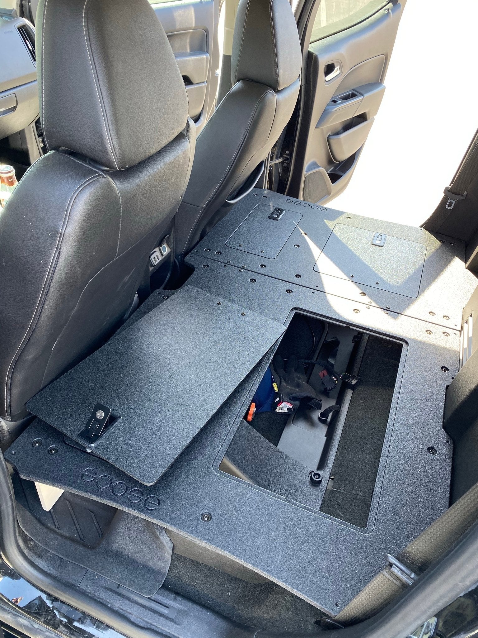 Chevy Colorado 2015 - 2022 2nd Gen. Crew Cab - Second Row Seat Delete Plate System - Spirit of 1876 - Goose Gear