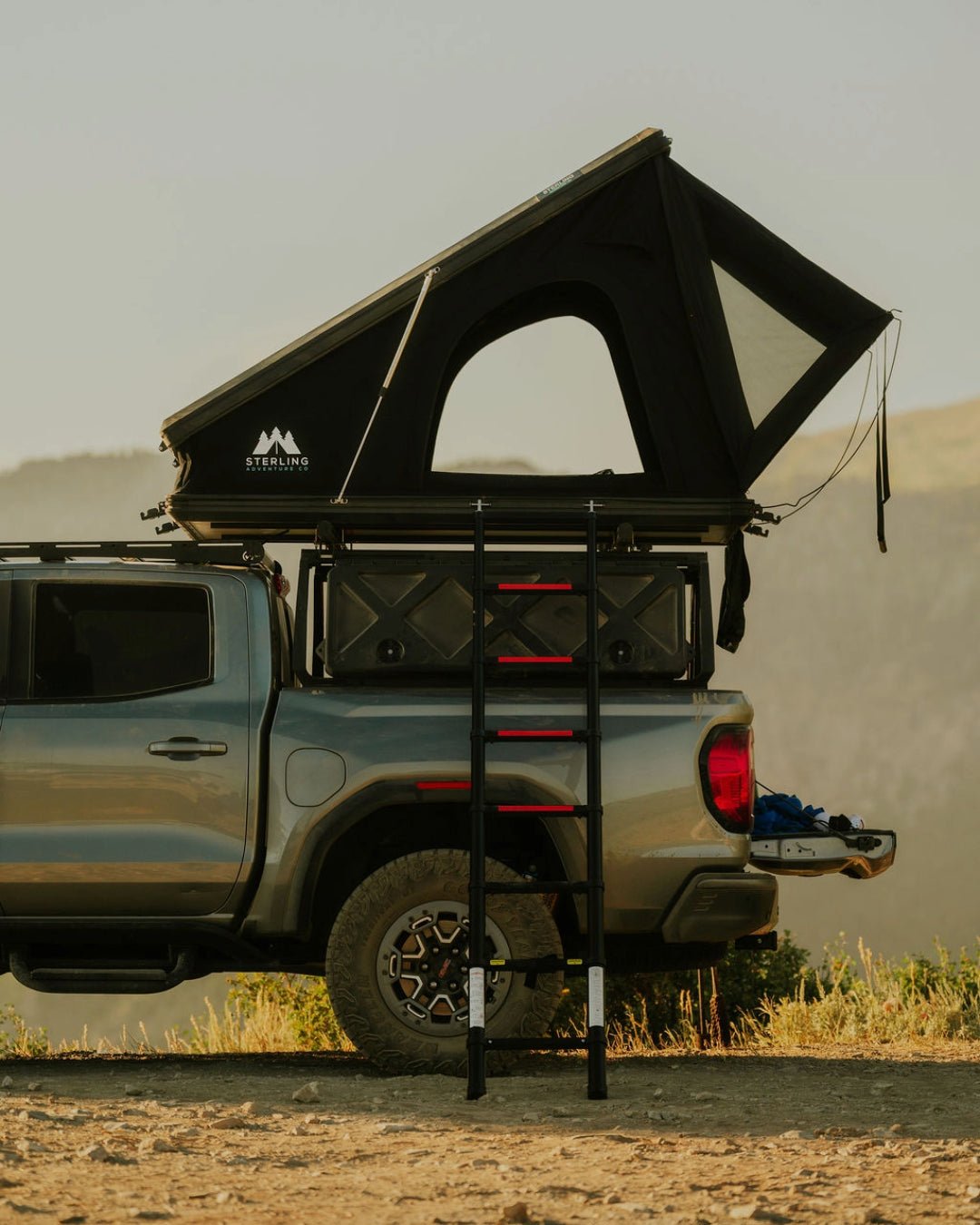 Sterling Adventure Co Wasatch Aluminum Double Channel Rooftop Tent - Spirit of 1876Sterling Adventure Co