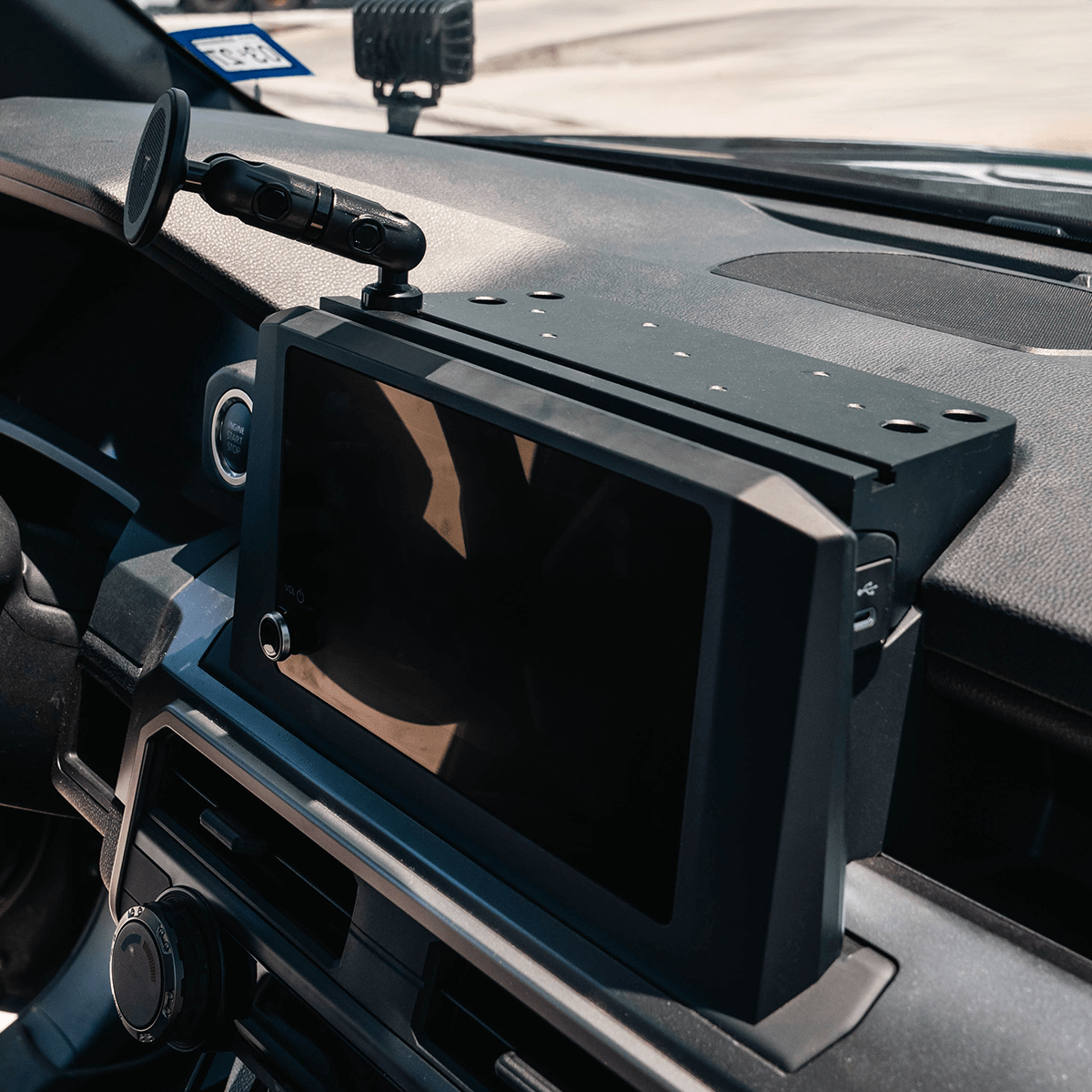 Dash Mount For 2025+ Toyota 4Runner - Spirit of 1876Dealers of Cali Raised LED