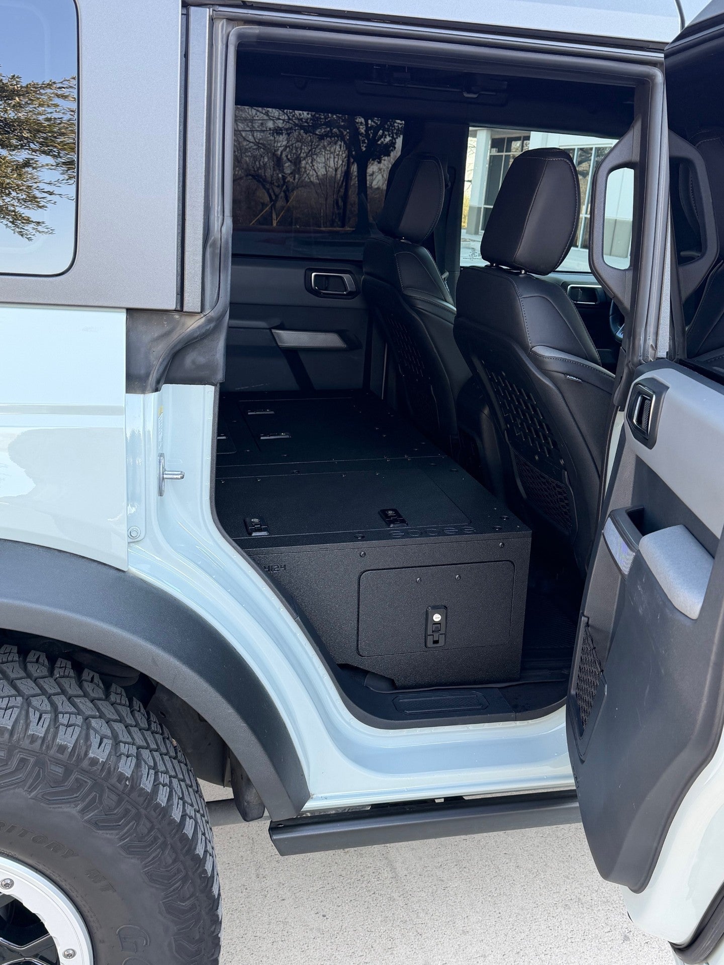 Ford - Bronco - 2021 - Present - 6th Gen - 4 Door - Explore Series - Seat Delete - Second Row - Low Profile - Spirit of 1876 - Goose Gear