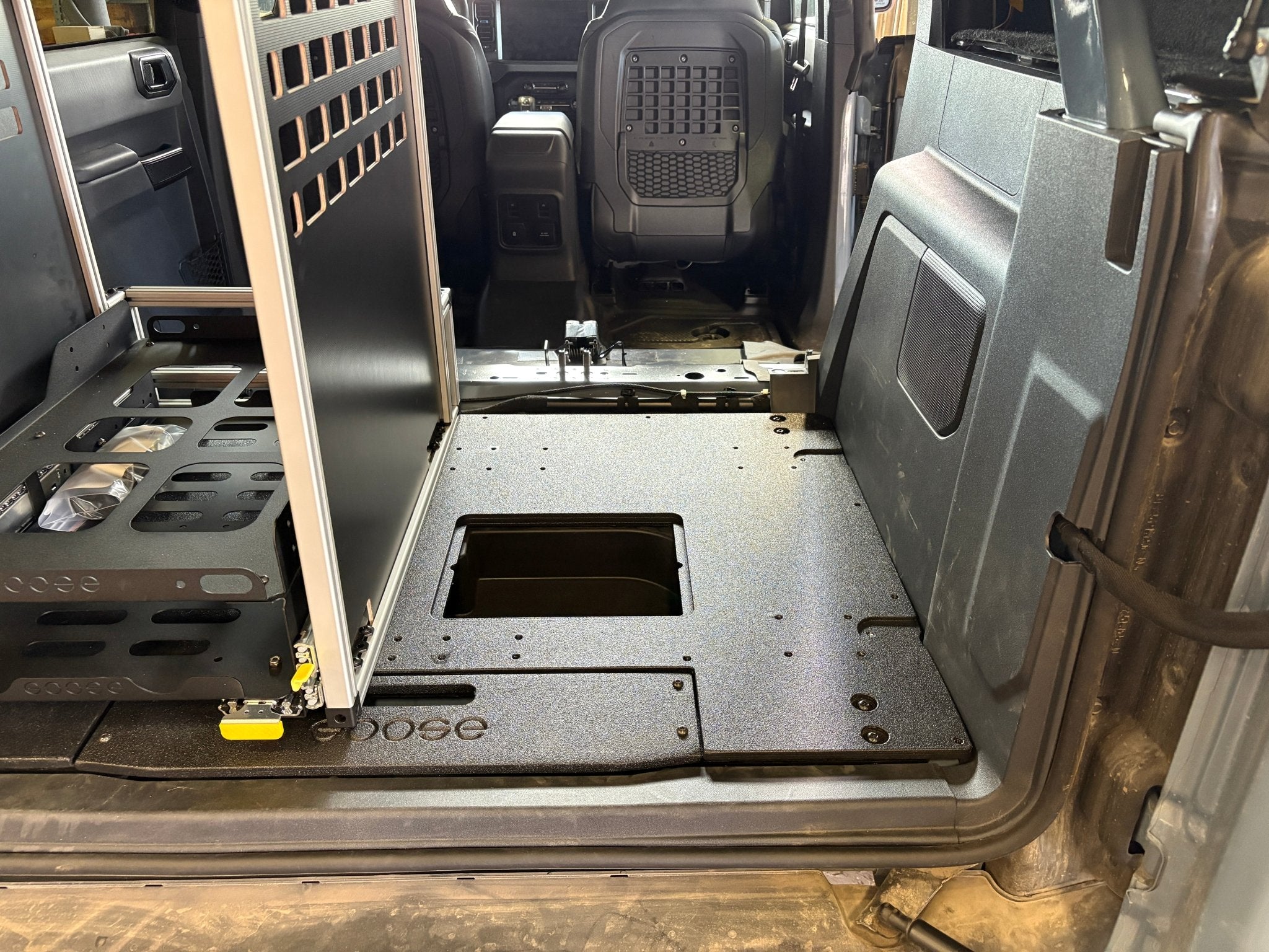 Ford - Bronco - 2021 - Present - 6th Gen - 4 Door - Explore Series - Storage Module - Spirit of 1876 - Goose Gear