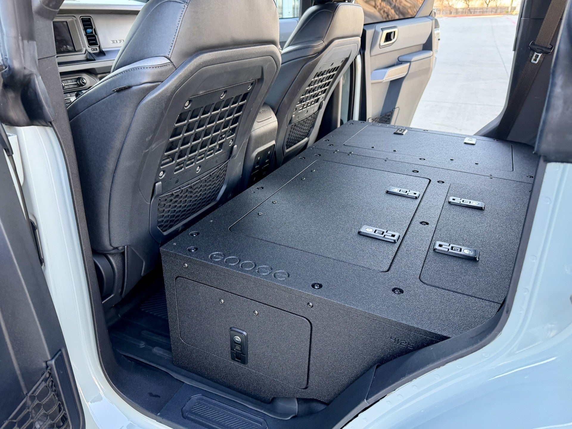 Ford Bronco 2021-Present 6th Gen. 4 Door - Stealth Sleep Package