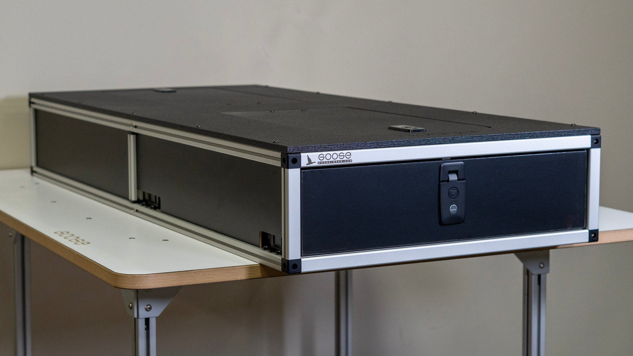 Ford Excursion 2000 - 2006 1st Gen. - Single Drawer Module - 25 3/4" Wide x 8" High x 59" Depth - Spirit of 1876 - Goose Gear