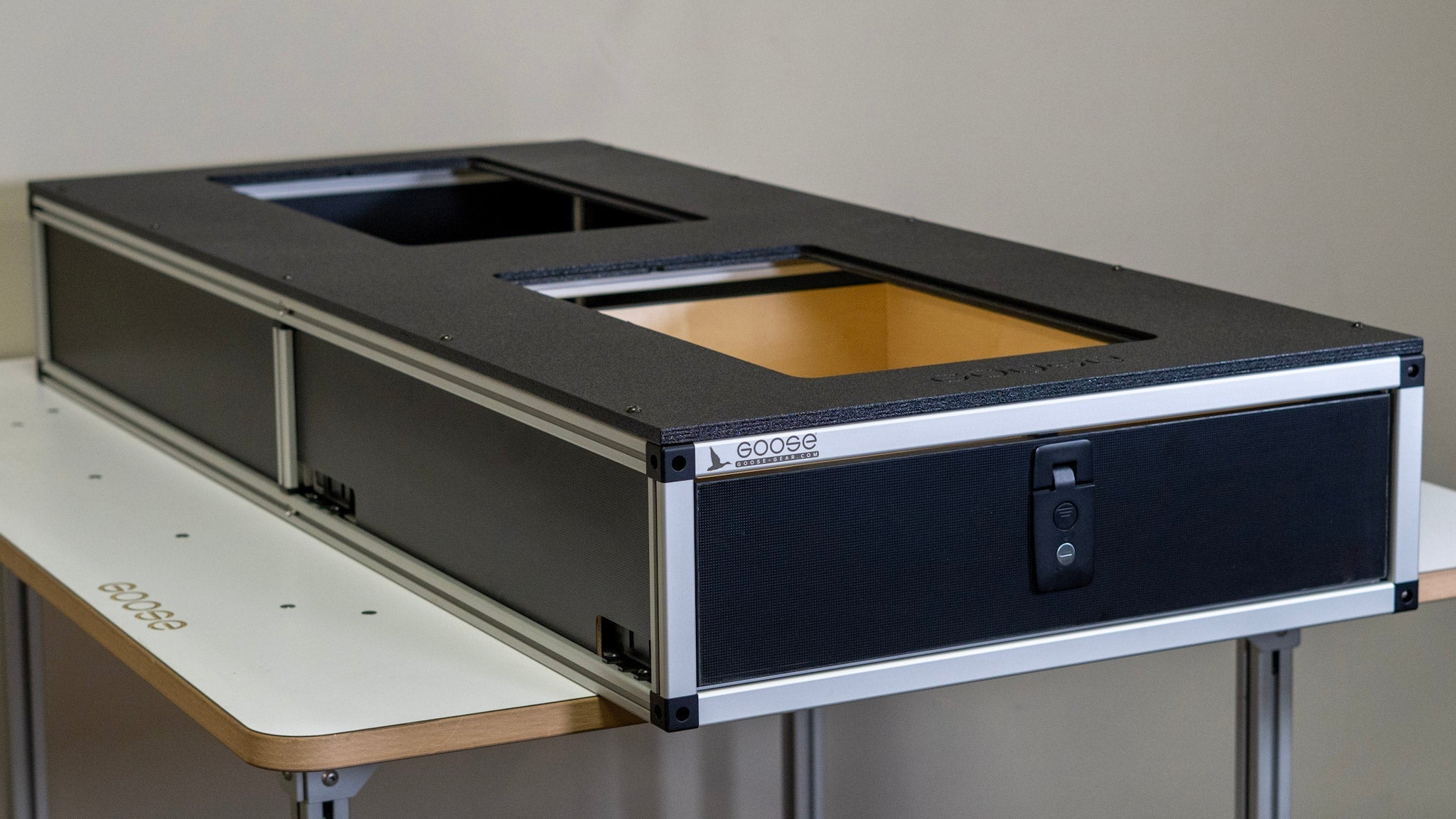 Ford Excursion 2000 - 2006 1st Gen. - Single Drawer Module - 25 3/4" Wide x 8" High x 59" Depth - Spirit of 1876 - Goose Gear