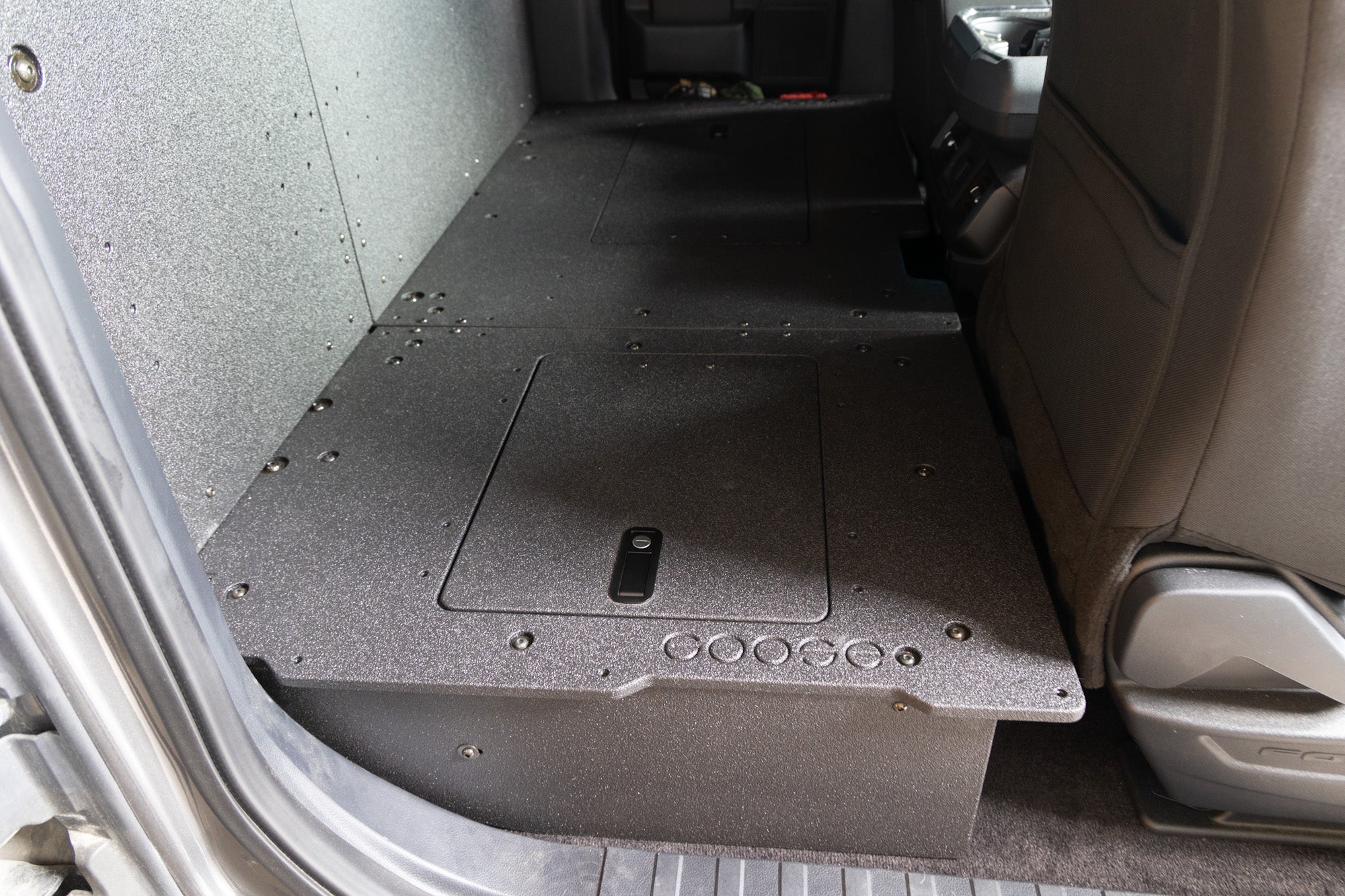 Ford F150 2015 - Present 13th & 14th Gen. SuperCab - Second Row Seat Delete Plate System - Spirit of 1876 - Goose Gear