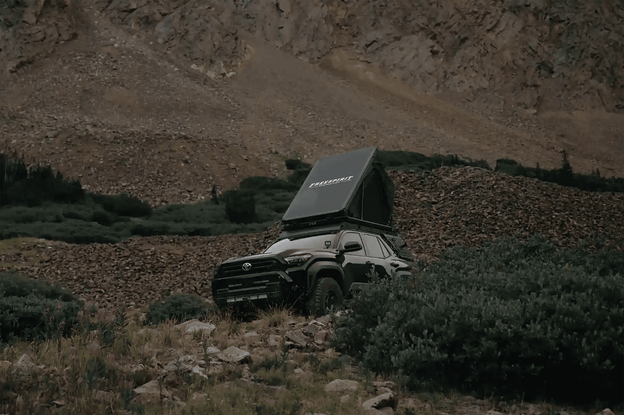 Aspen Pro Standard - Rooftop Tent - Spirit of 1876Freespirit Recreation