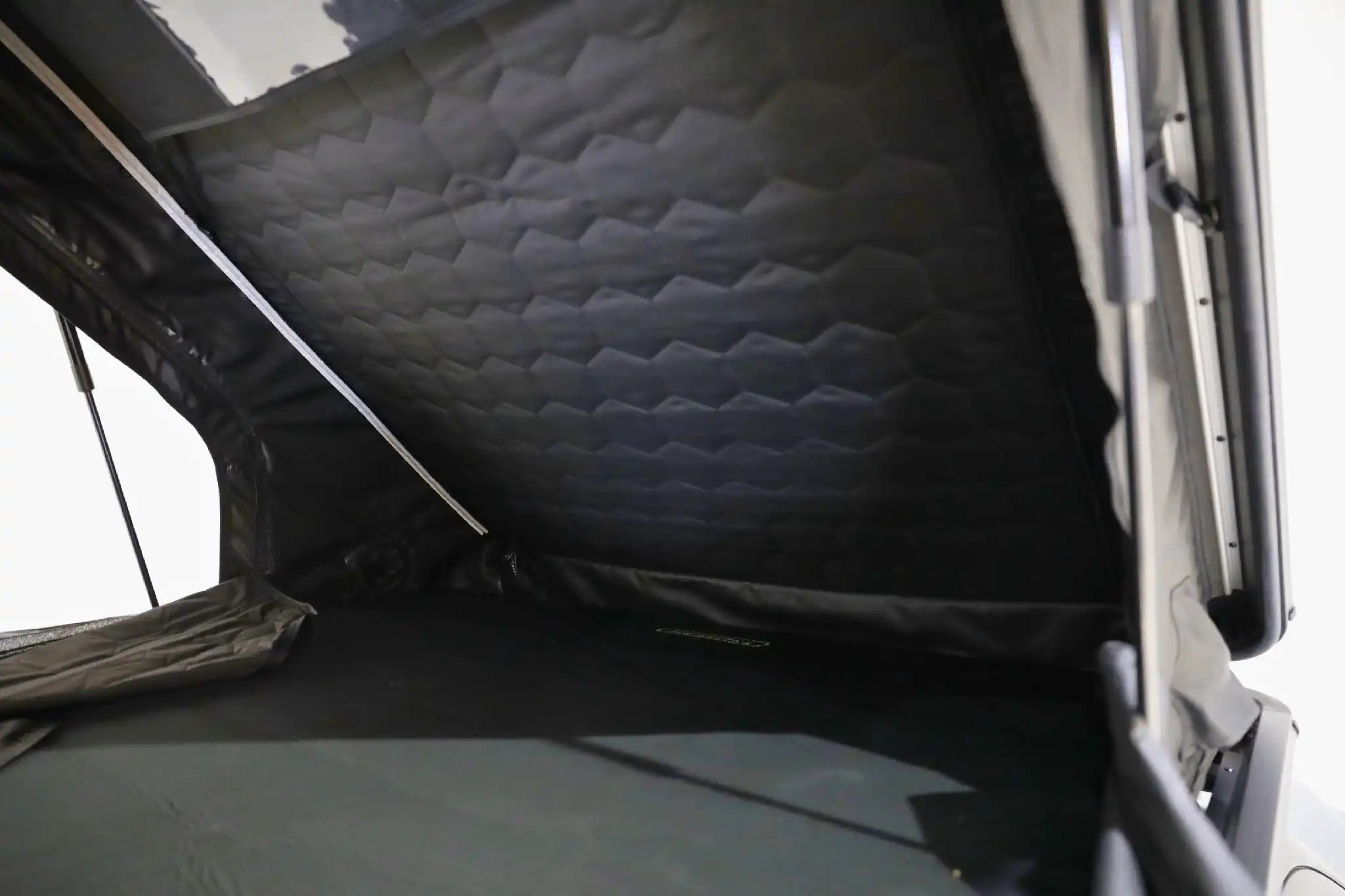 Aspen Pro XL - Rooftop Tent - Spirit of 1876