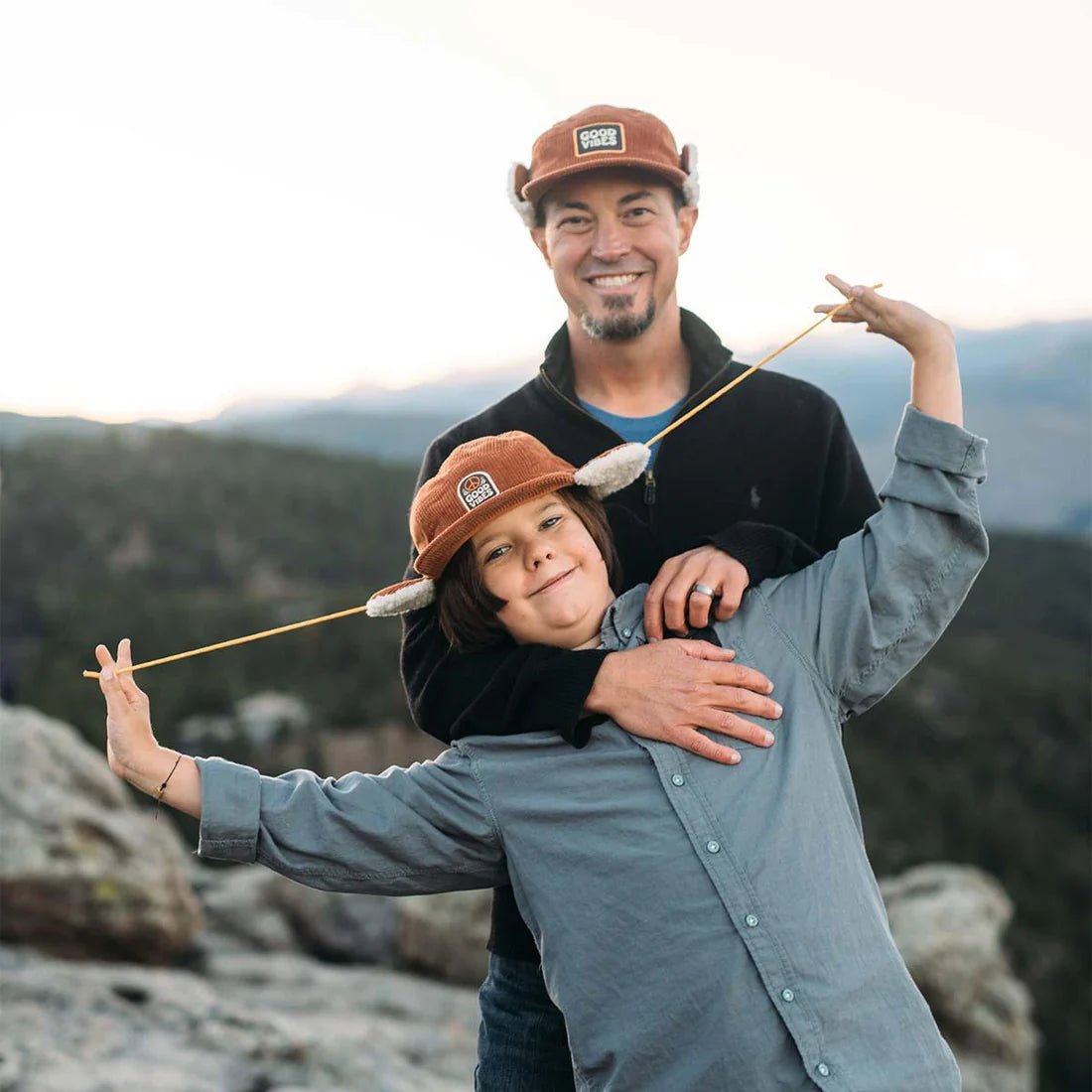 Trek Light Good Vibes Sherpa Hat (Twinsie Set) - Spirit of 1876