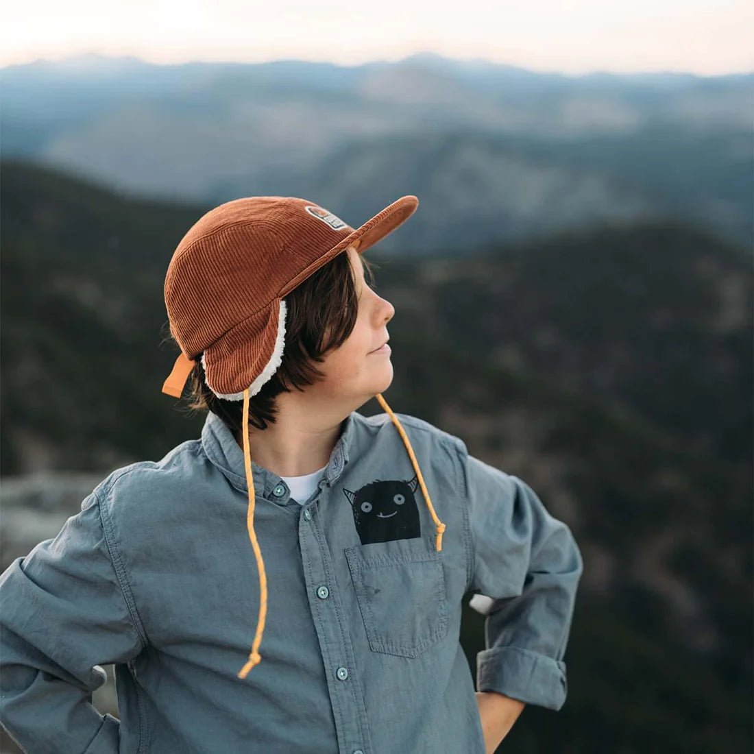 Trek Light Good Vibes Sherpa Kids Hat - Spirit of 1876