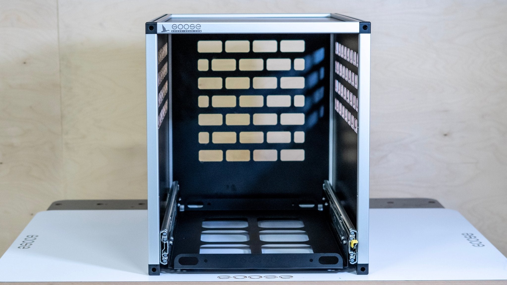 IceBox 1.2 - 30" Deep Module