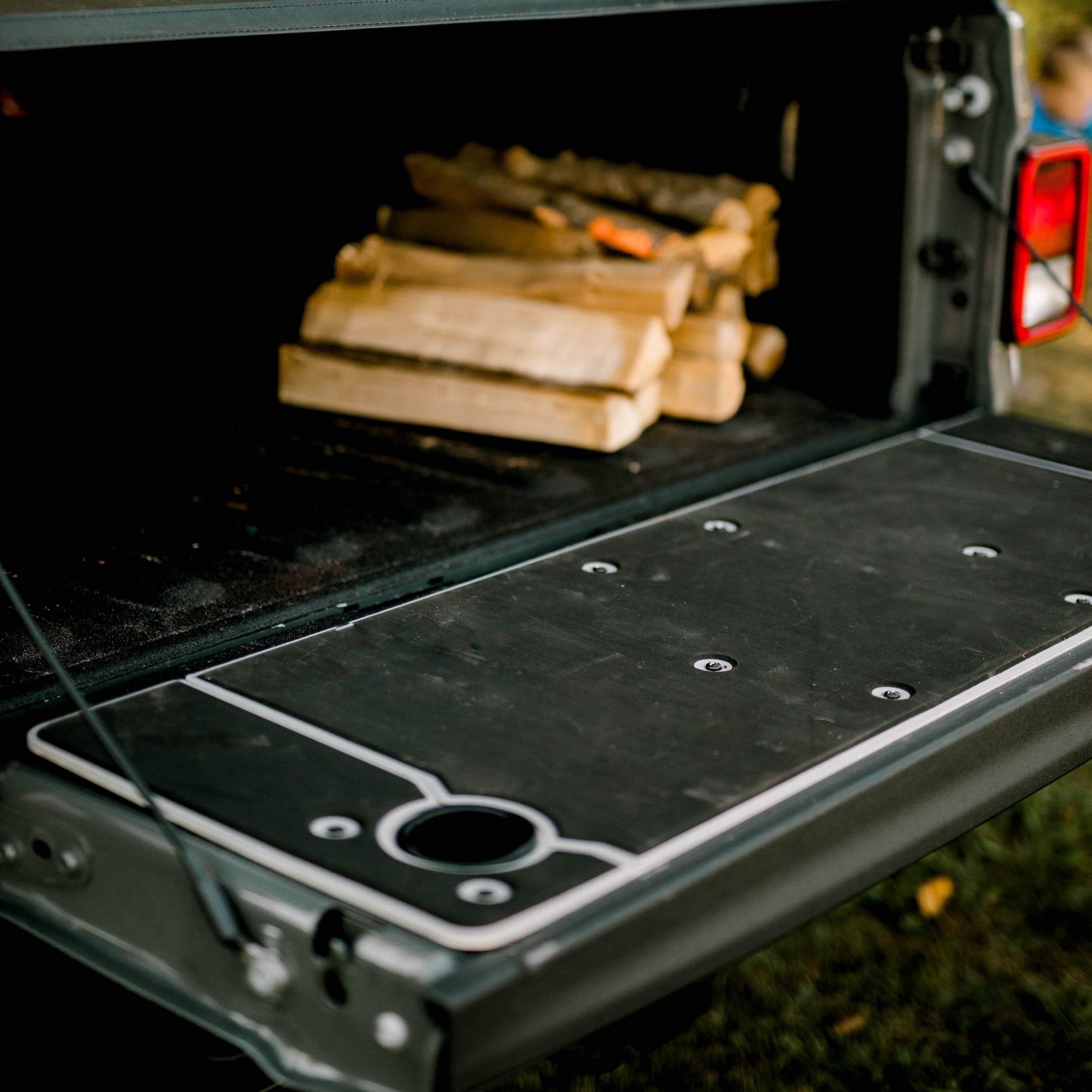Gladiator Tailgate Cover (2019-2026)