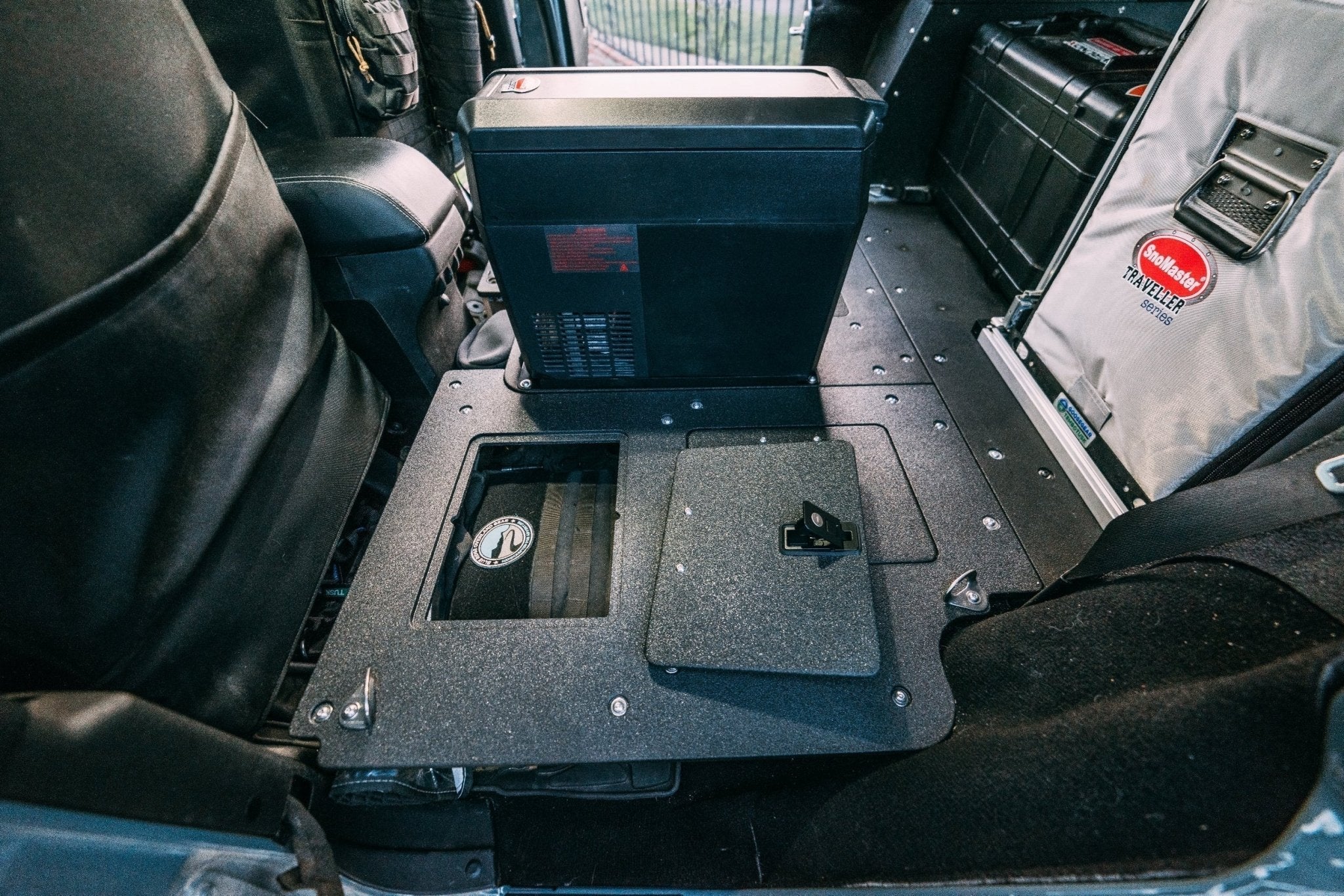 Legacy Product - Jeep Wrangler 2007 - 2018 JKU 4 Door - Second Row Seat Delete Plate System - Spirit of 1876 - Goose Gear