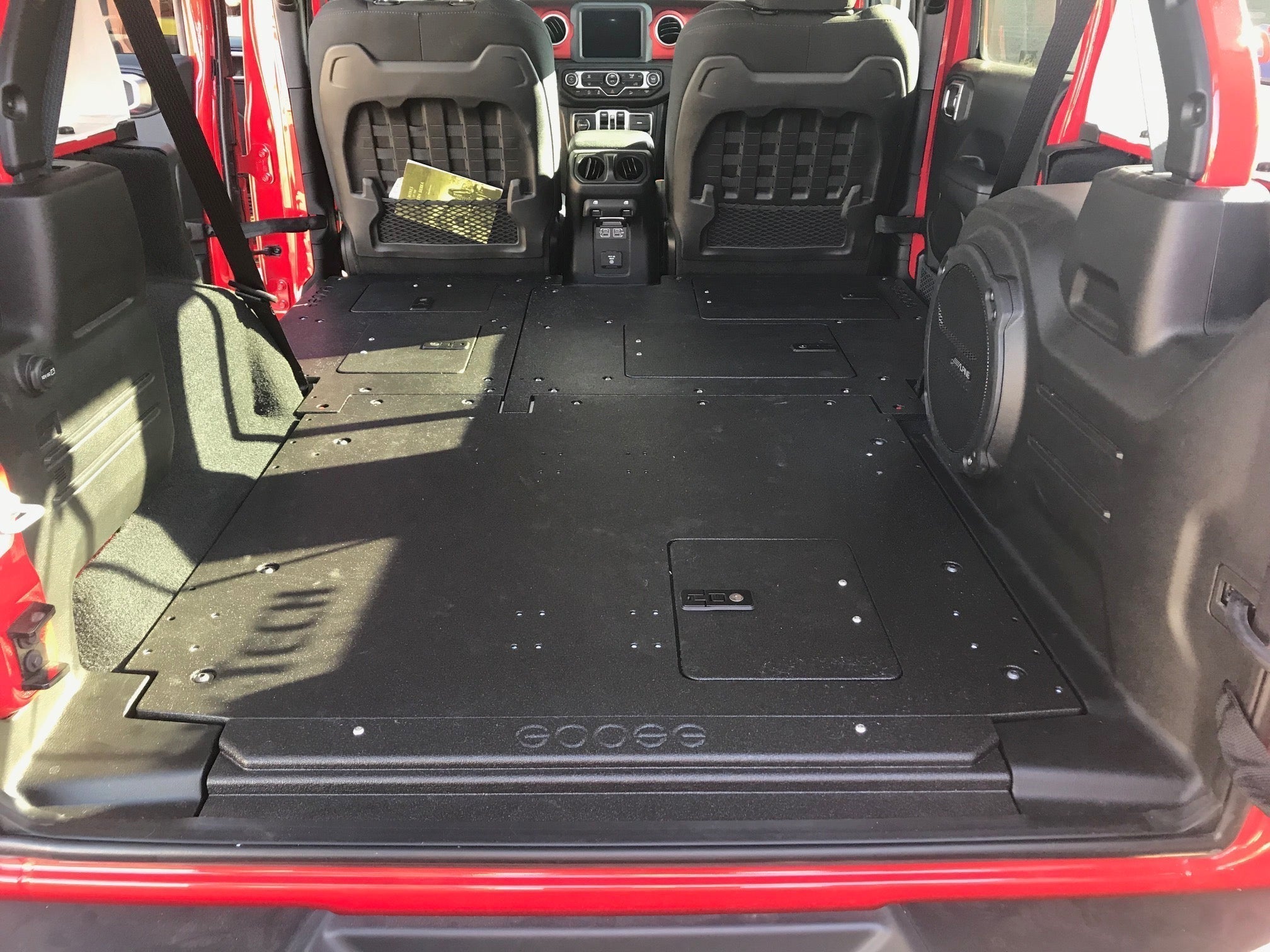 Jeep Wrangler 2018 - 2023 JLU 4 Door - Second Row Seat Delete Plate System - Spirit of 1876 - Goose Gear