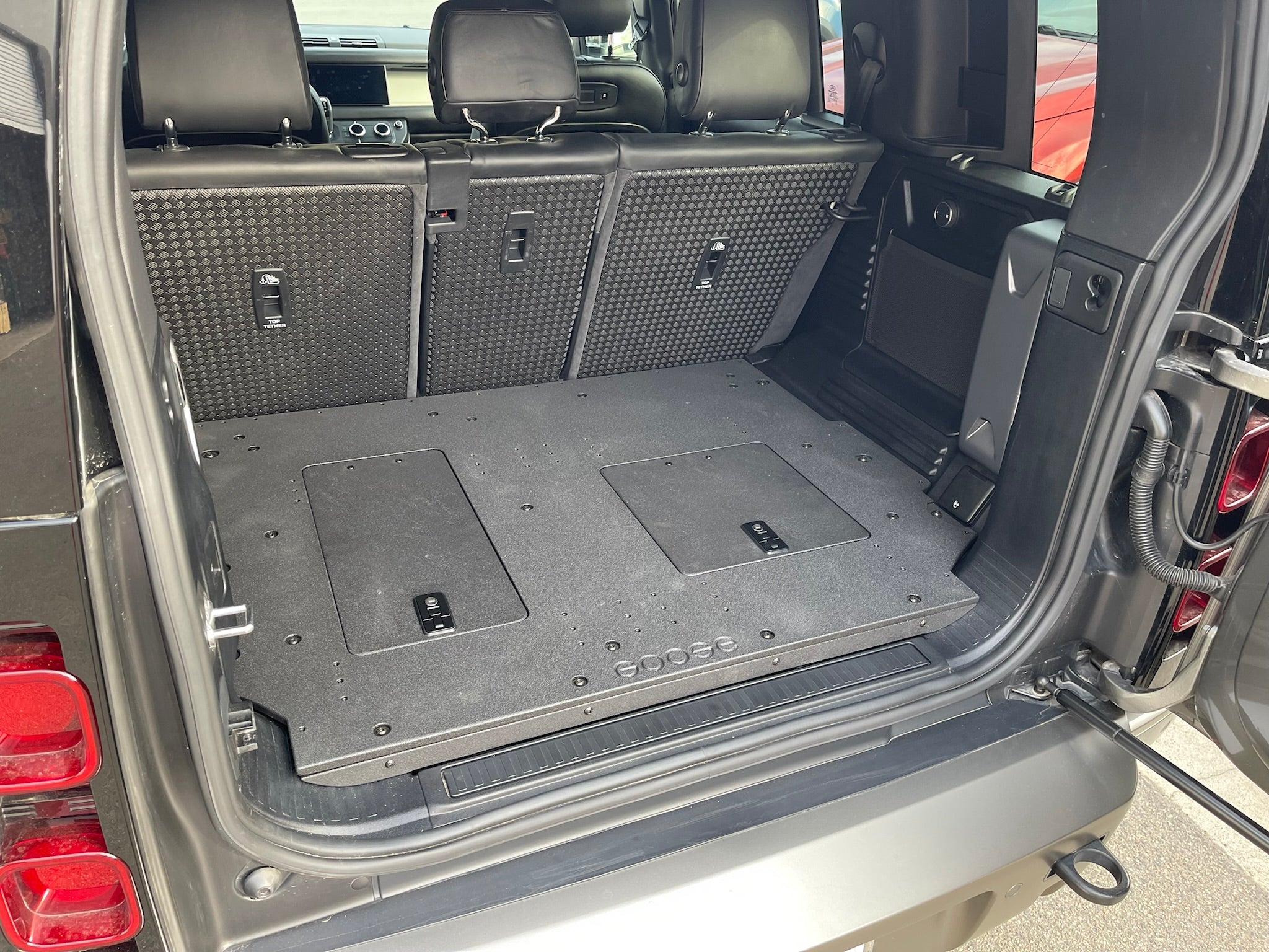 Land Rover Defender 2020 - Present L663 - Rear Plate System - Spirit of 1876 - Goose Gear