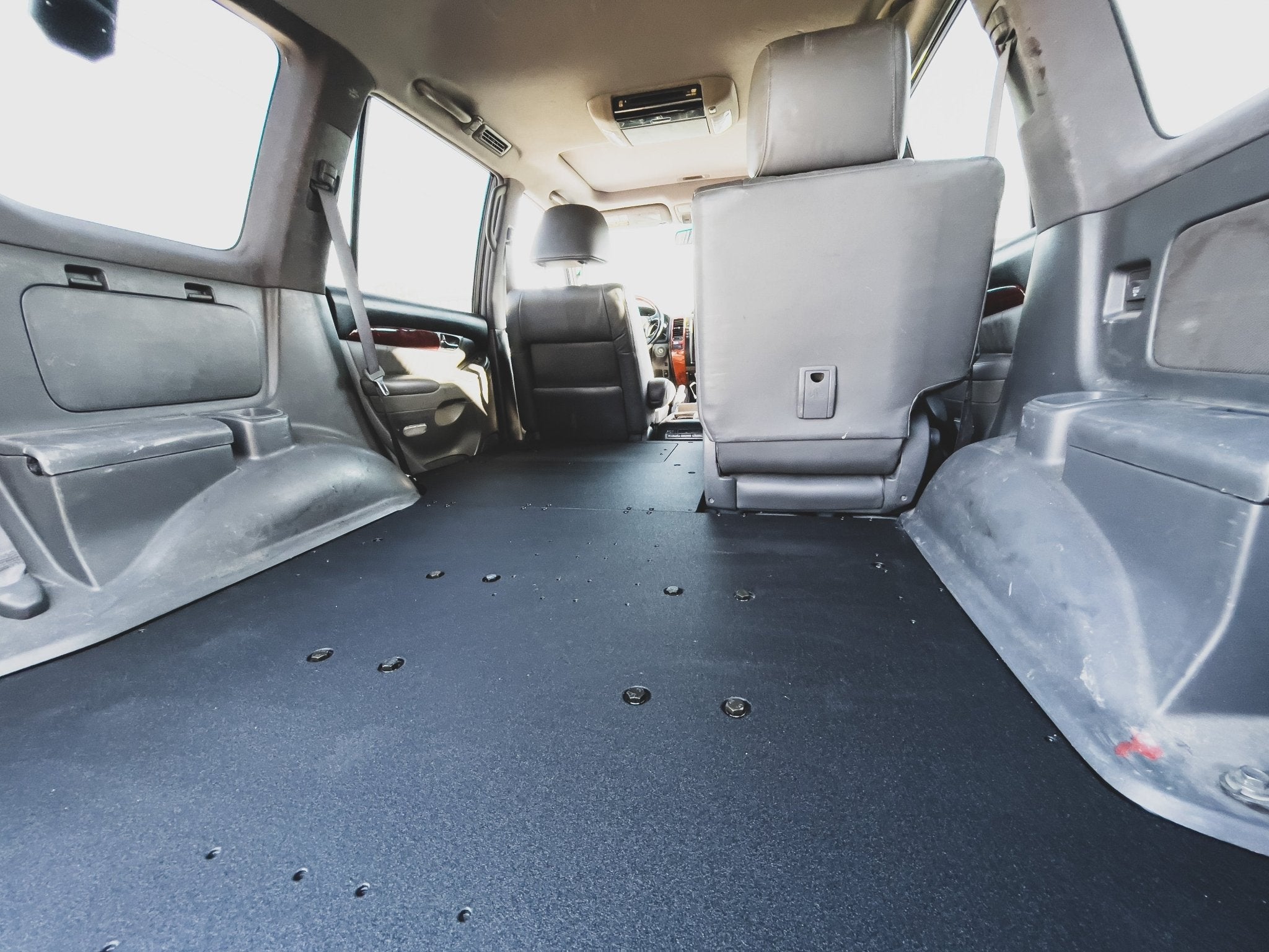 Lexus GX470 2002 - 2009 - Second Row Seat Delete Plate System - Spirit of 1876 - Goose Gear