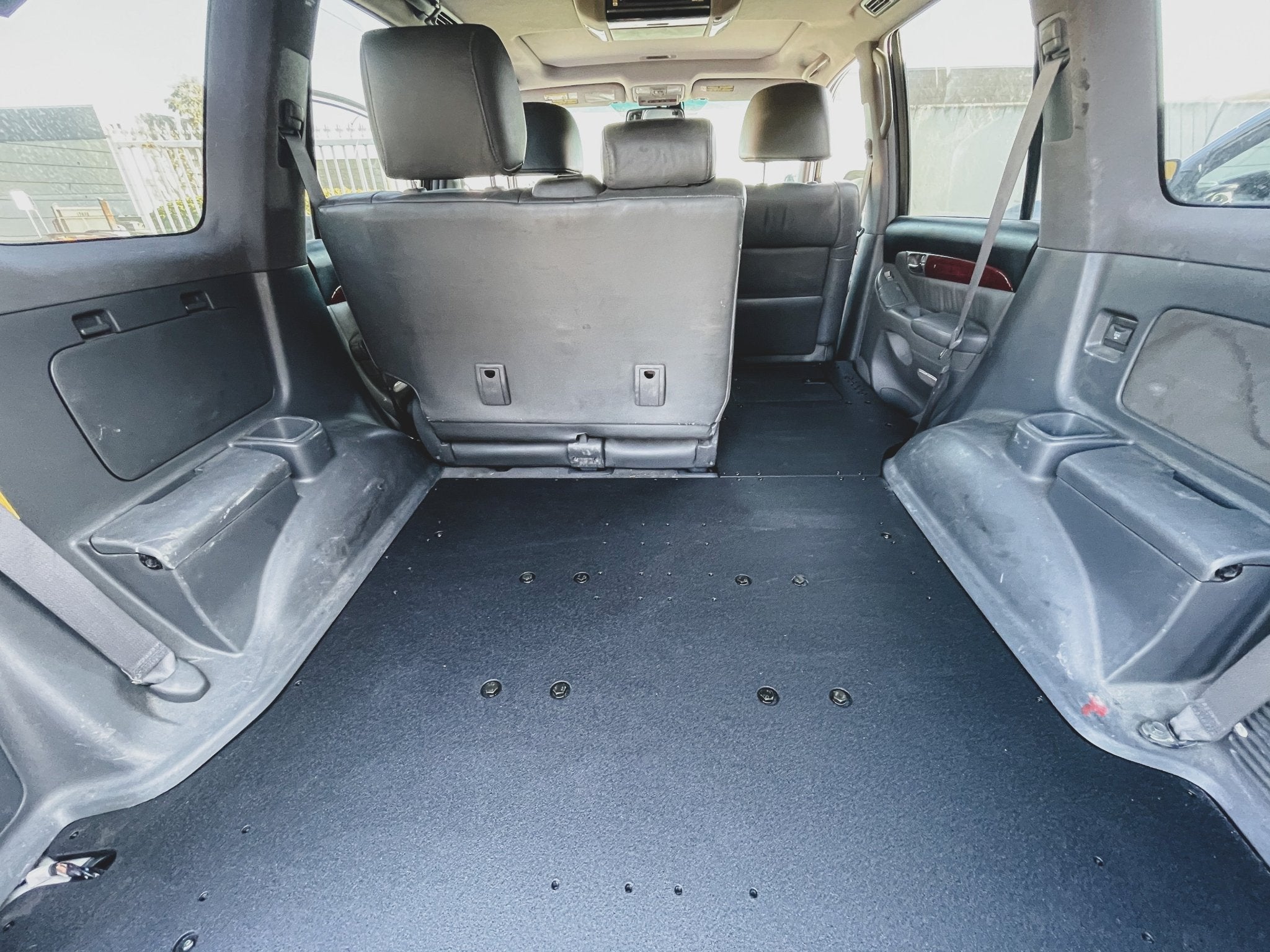 Lexus GX470 2002 - 2009 - Second Row Seat Delete Plate System - Spirit of 1876 - Goose Gear