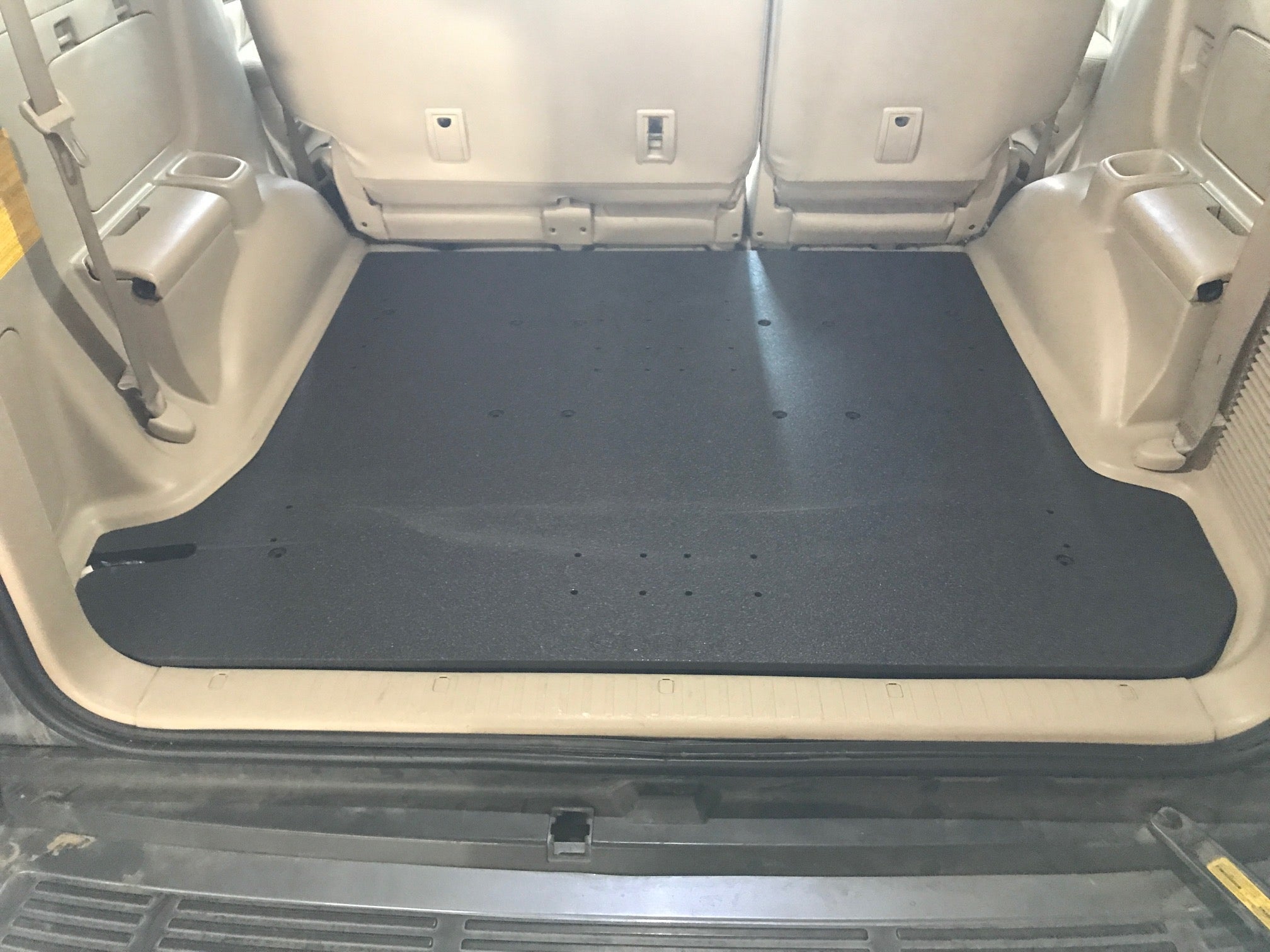 Lexus GX470 2003 - 2009 1st Gen. - Rear Plate System - Spirit of 1876 - Goose Gear