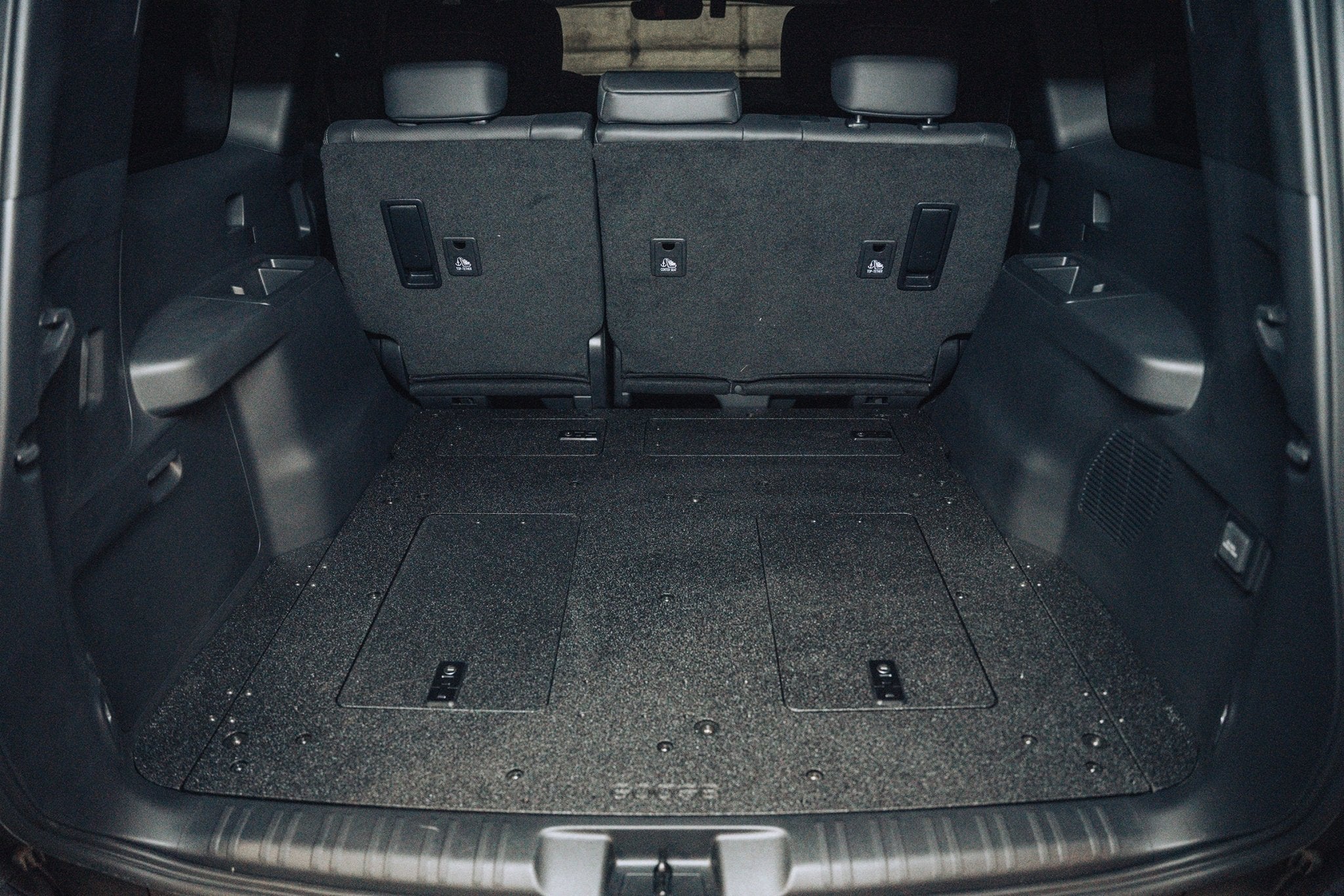 Lexus - GX550 - 2024 - Present - Explore Series - Rear Plate System - Non - Third Row - Spirit of 1876 - Goose Gear