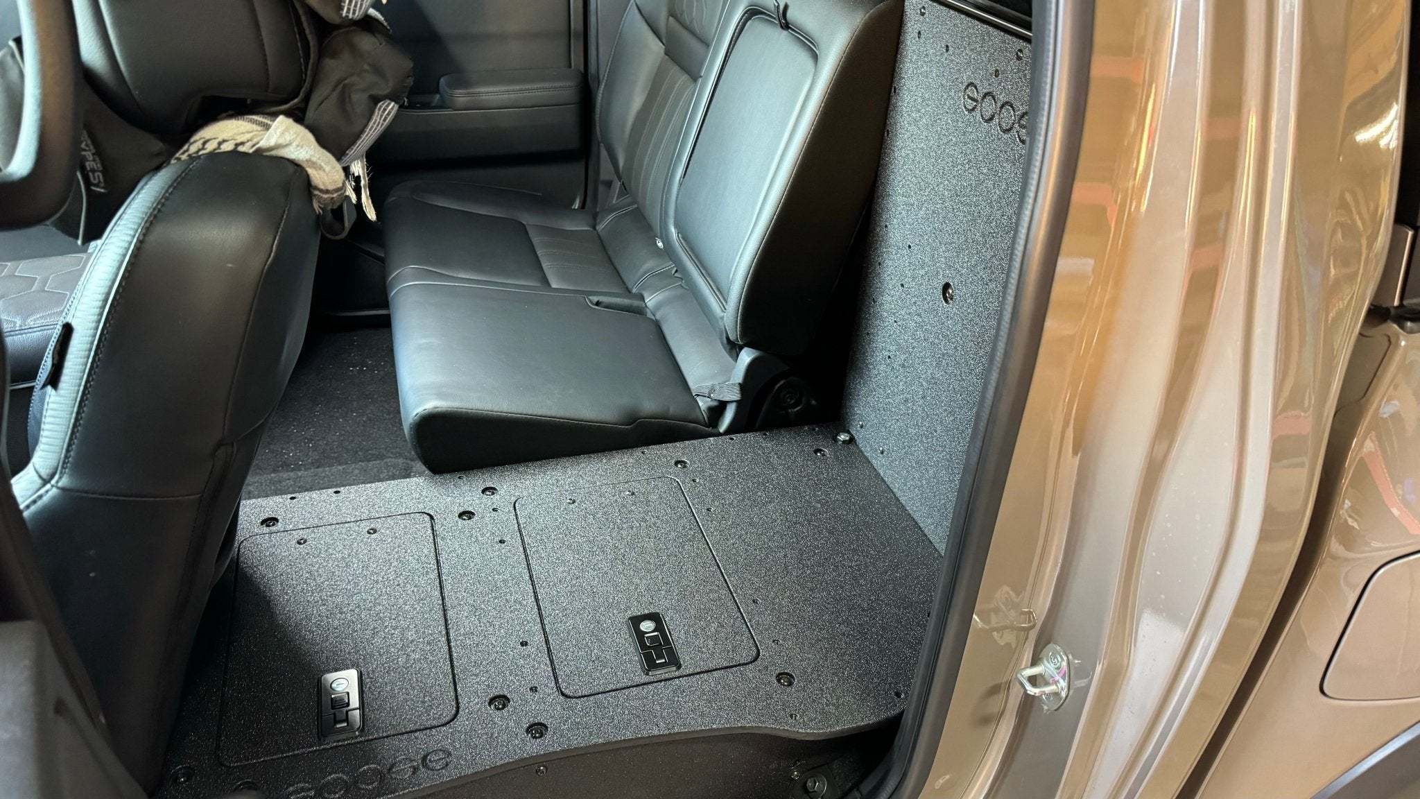 Nissan - Frontier - Crew Cab - 2021 - Present - 3rd Gen - Explore Series - Second Row Seat Delete Plate System - Spirit of 1876 - Goose Gear