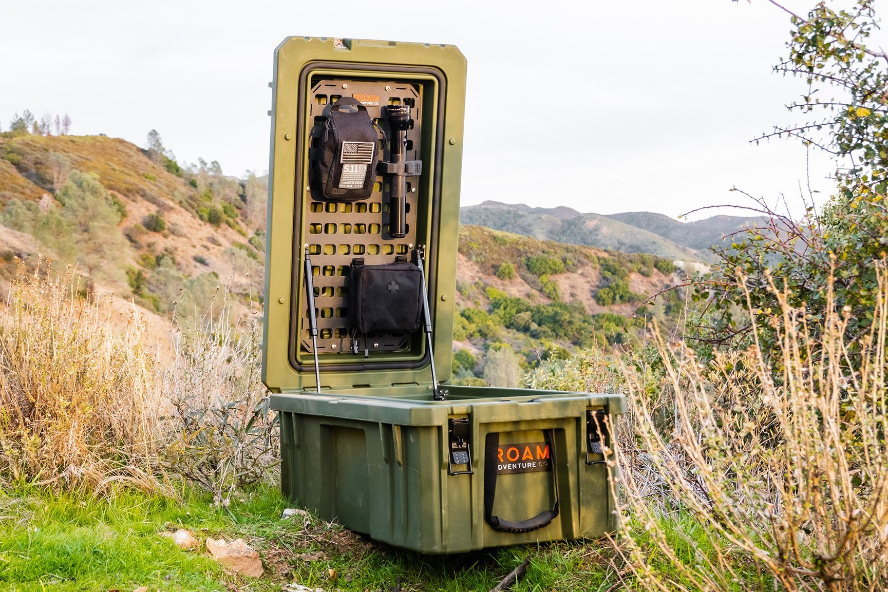 95L Rugged Case Molle Panel - Spirit of 1876 - ROAM Dealer Portal