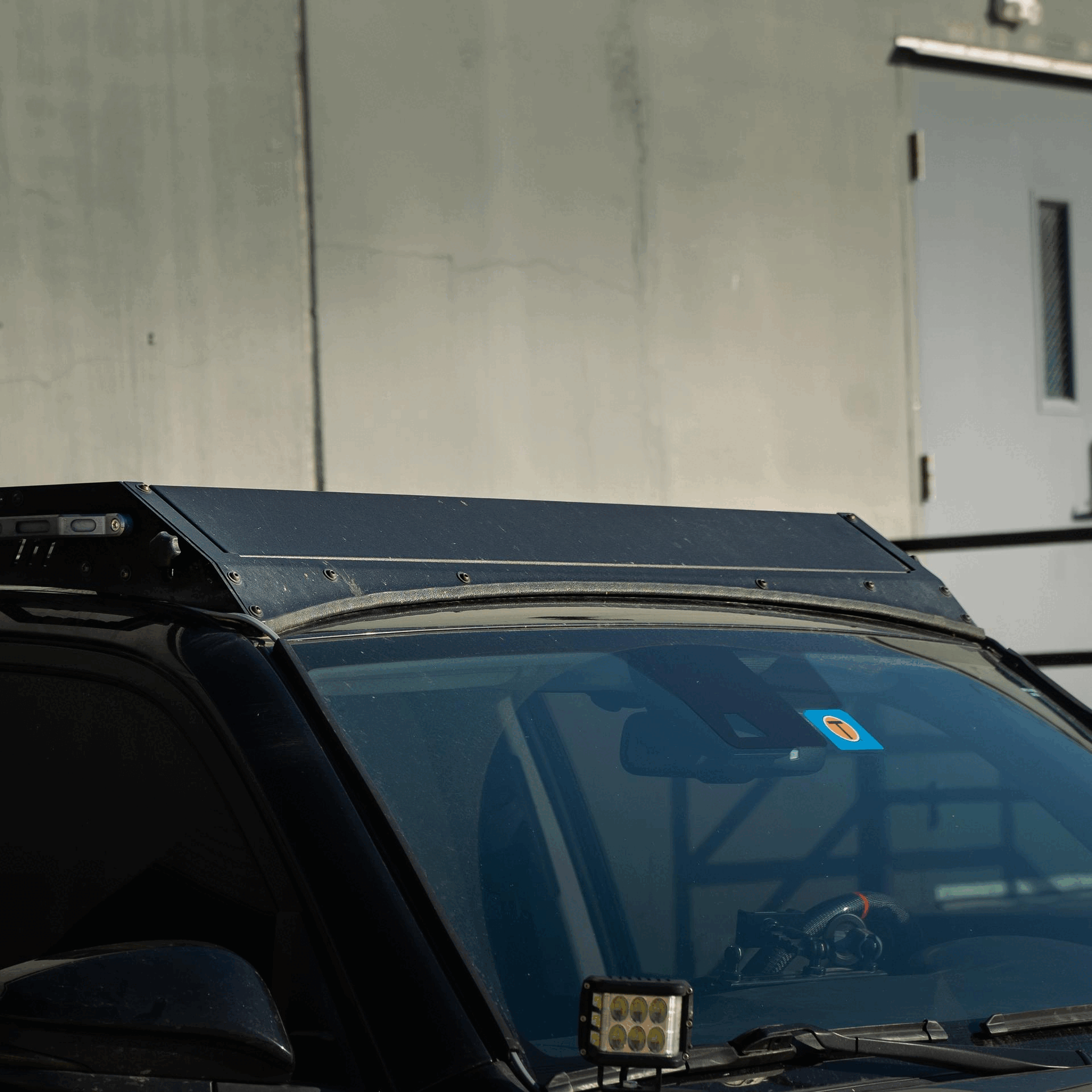 Premium Roof Rack For 2005-2023 Toyota Tacoma Dealers of Cali Raised LED