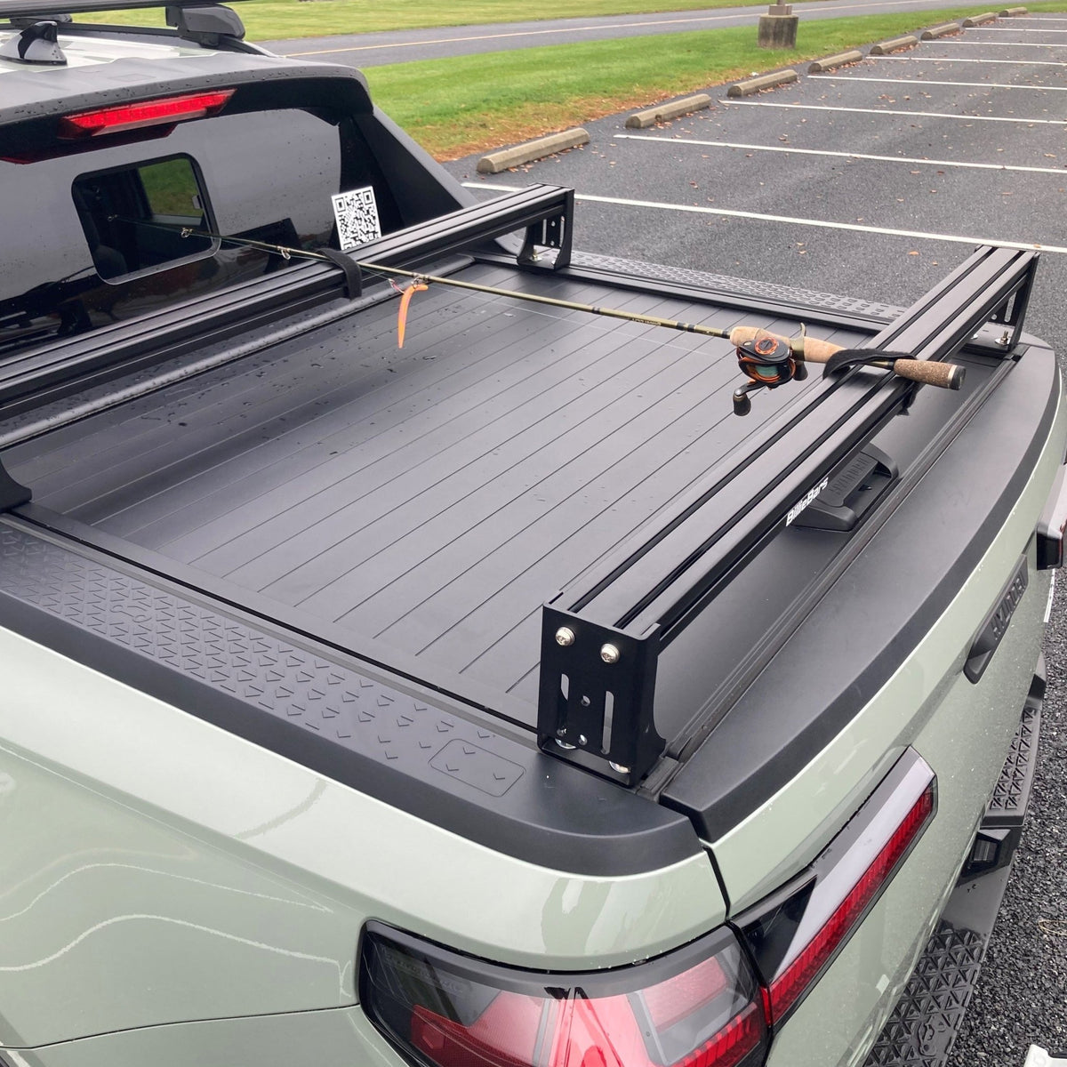 Santa Cruz- Bed Rack For Factory Cover with T-slots - Spirit of 1876 - BillieBars