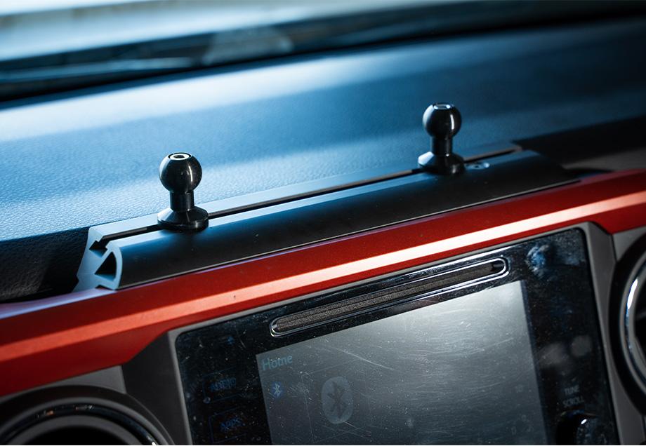 Dash Accessory Mount For 2016 - 2023 Toyota Tacoma - Spirit of 1876Dealers of Cali Raised LED