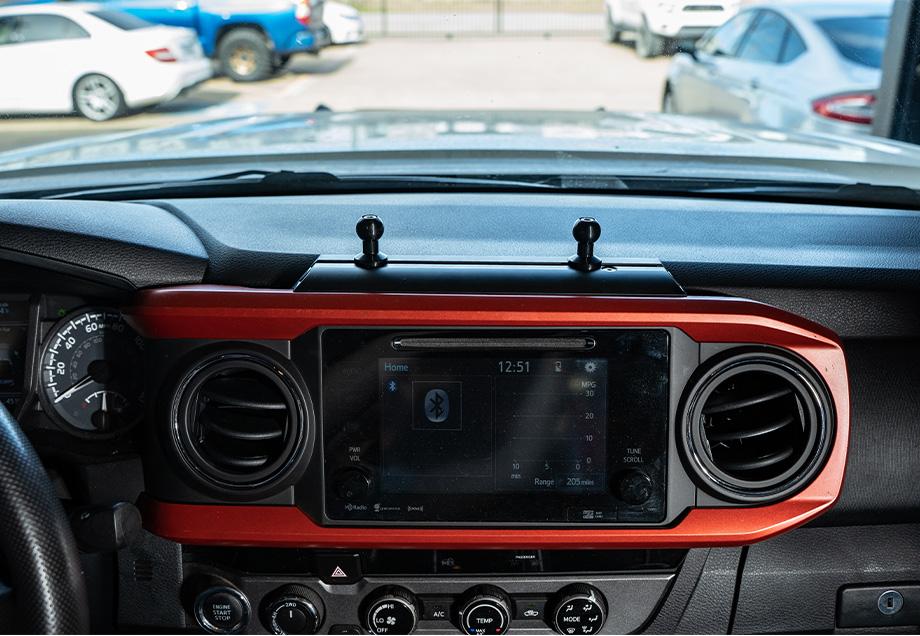 Dash Accessory Mount For 2016 - 2023 Toyota Tacoma - Spirit of 1876Dealers of Cali Raised LED