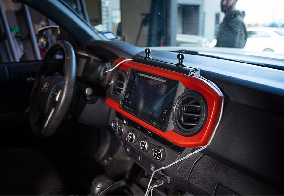 Dash Accessory Mount For 2016 - 2023 Toyota Tacoma - Spirit of 1876Dealers of Cali Raised LED