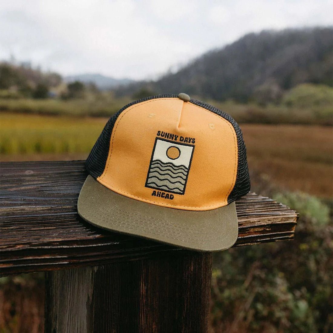 Trek Light Sunny Days Ahead Hat - Spirit of 1876