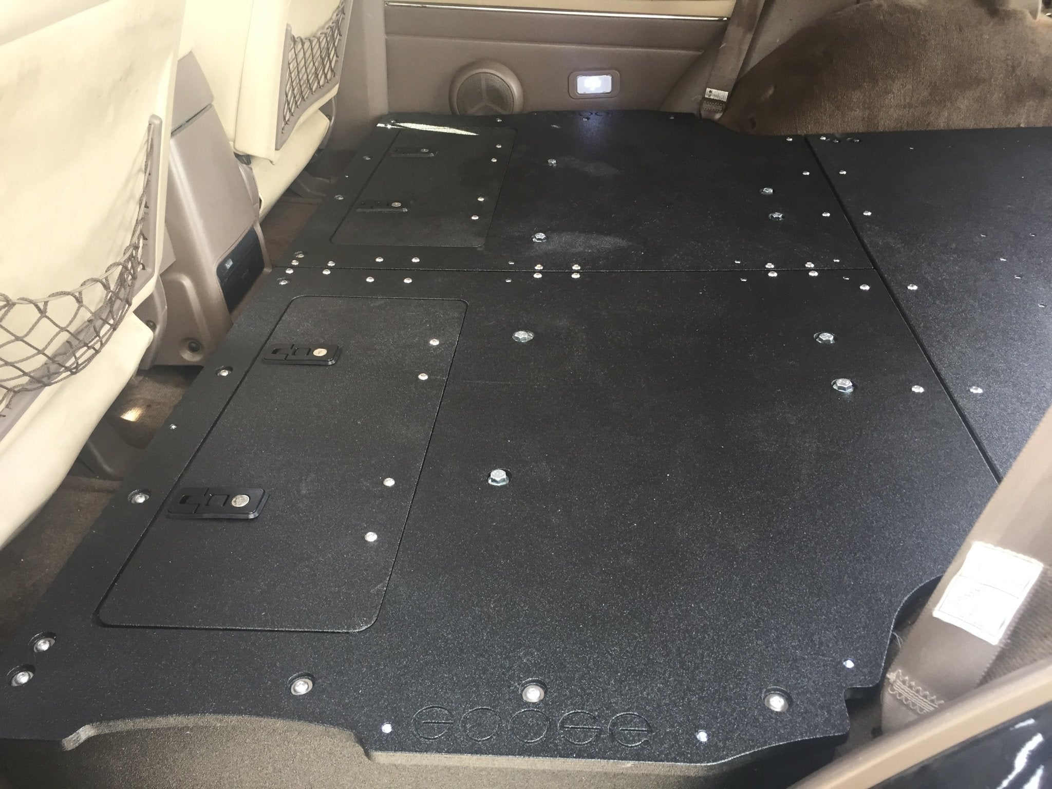 Toyota Land Cruiser 1991 - 1997 80 Series - Second Row Seat Delete Plate System - Spirit of 1876 - Goose Gear