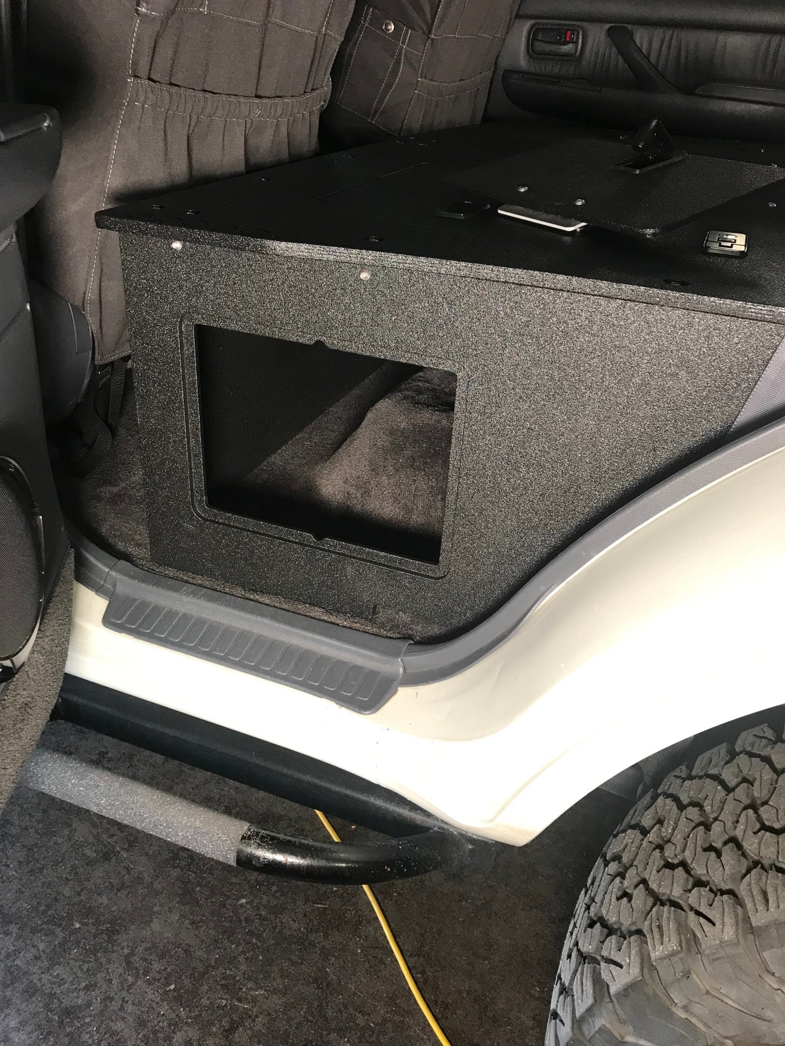 Toyota Land Cruiser 1991 - 1997 80 Series - Second Row Seat Delete Plate System - Module Height Platform - Spirit of 1876 - Goose Gear