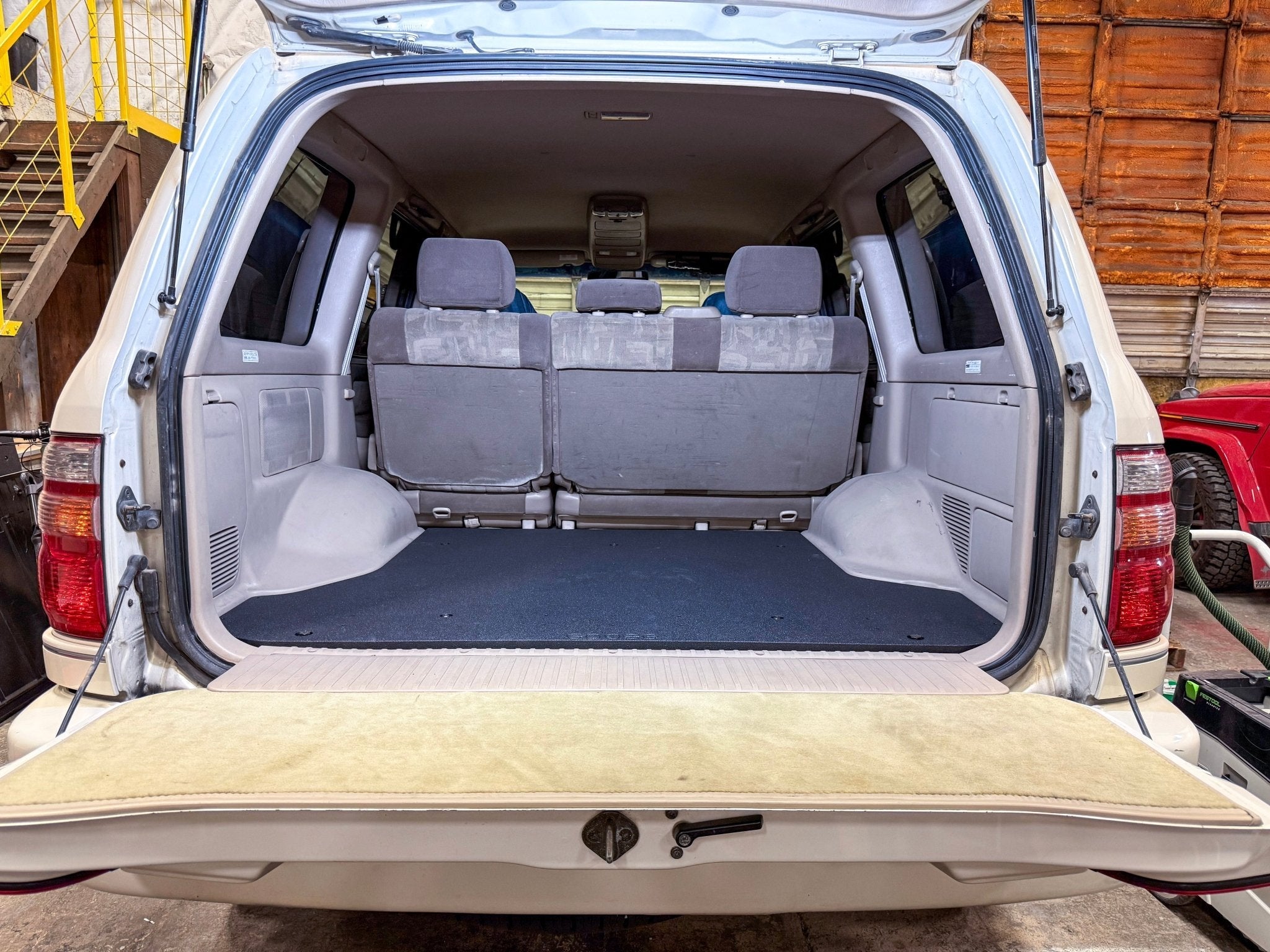 Toyota Land Cruiser 1998-2007 100 Series - Rear Plate System - Spirit of 1876 - Goose Gear