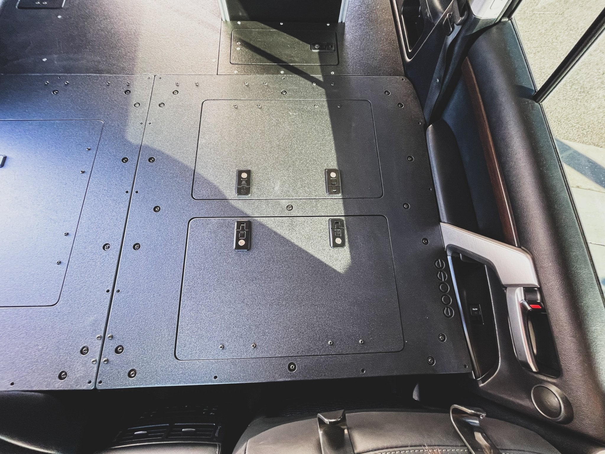 Toyota Land Cruiser 2008 - 2021 200 Series - Second Row Seat Delete Plate System - Module Height Platform - Spirit of 1876 - Goose Gear
