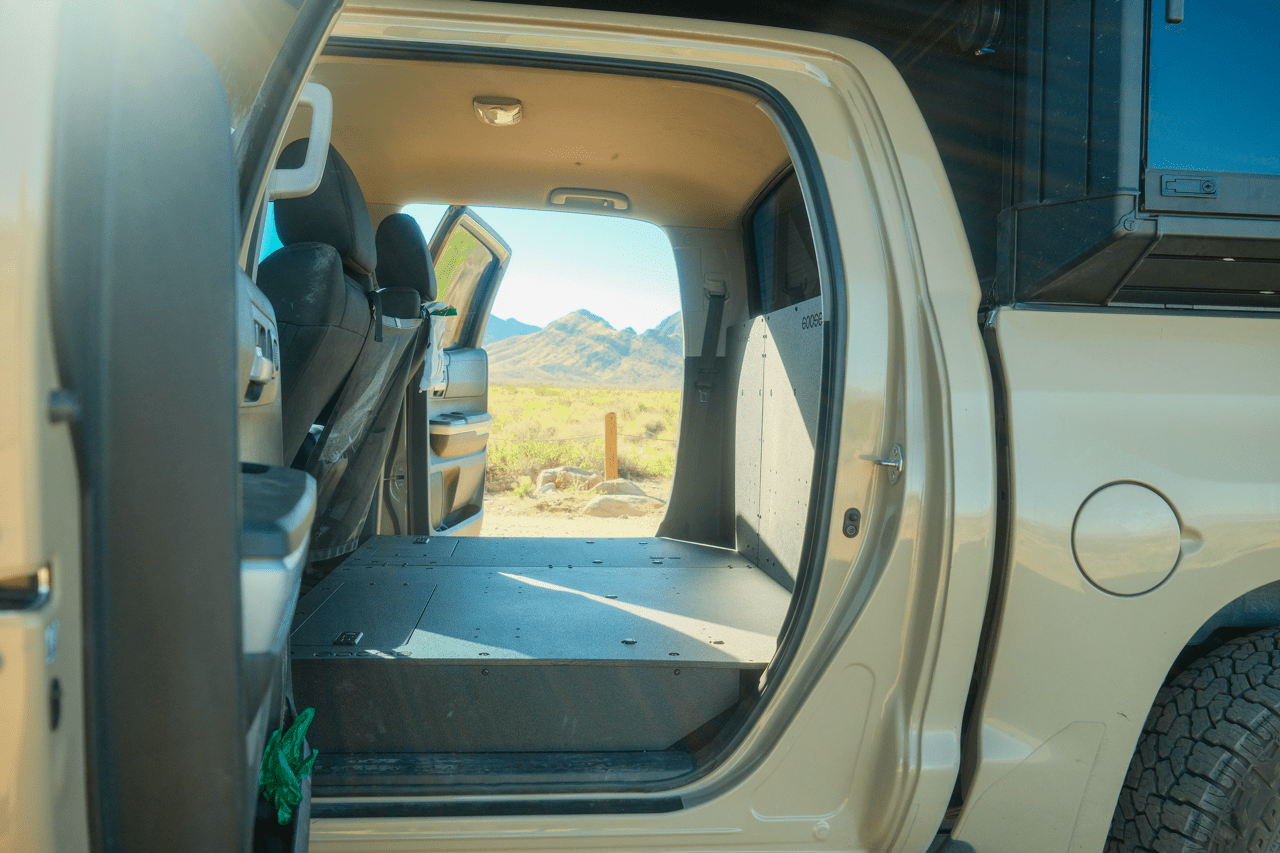 Toyota Tundra 2014 - 2021 2.5 Gen. CrewMax - Second Row Seat Delete Plate System - Spirit of 1876 - Goose Gear