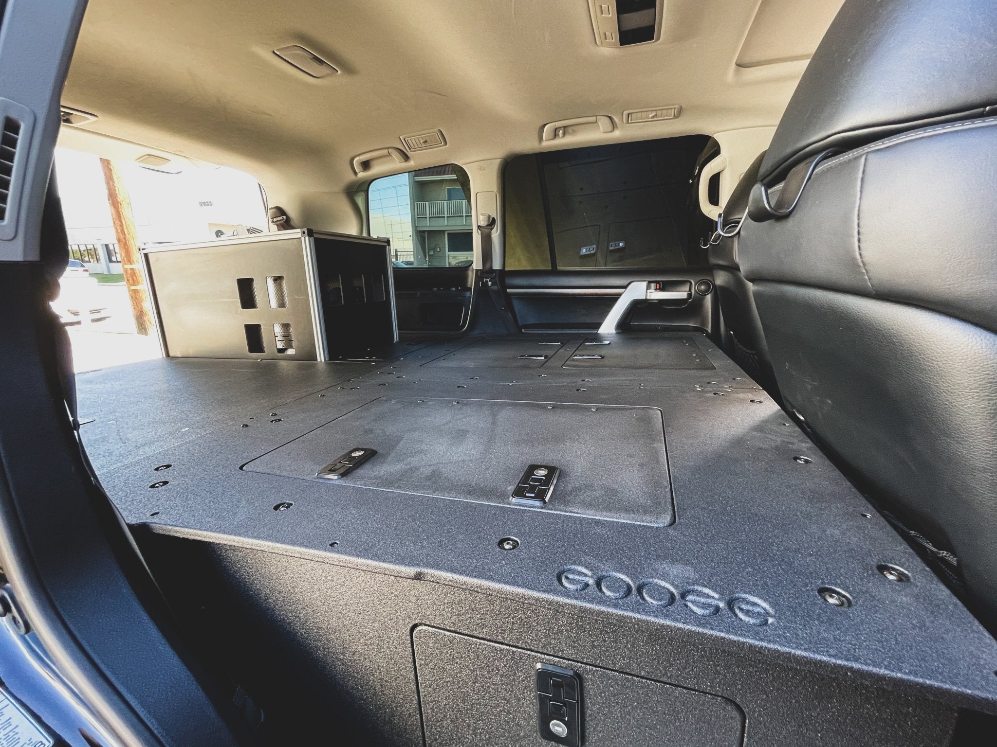Ultimate Chef and Sleep Package for the Toyota Land Cruiser 2008 - 2021 200 Series - Spirit of 1876 - Goose Gear