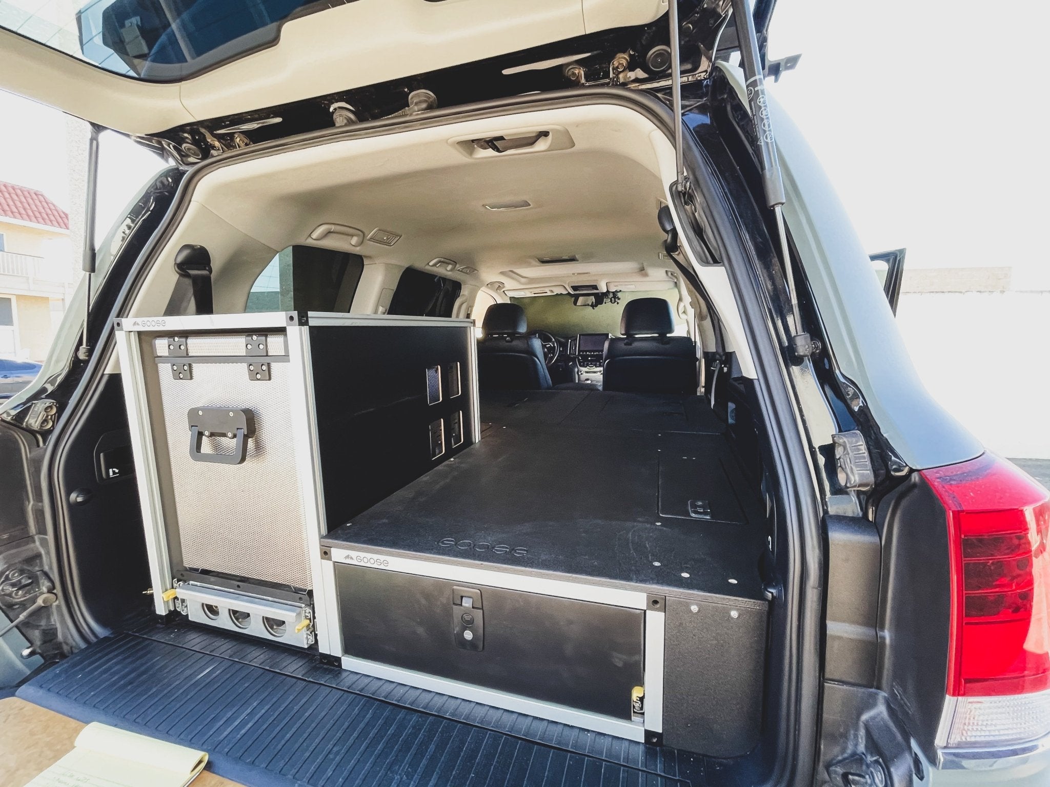 Ultimate Chef and Sleep Package for the Toyota Land Cruiser 2008 - 2021 200 Series - Spirit of 1876 - Goose Gear