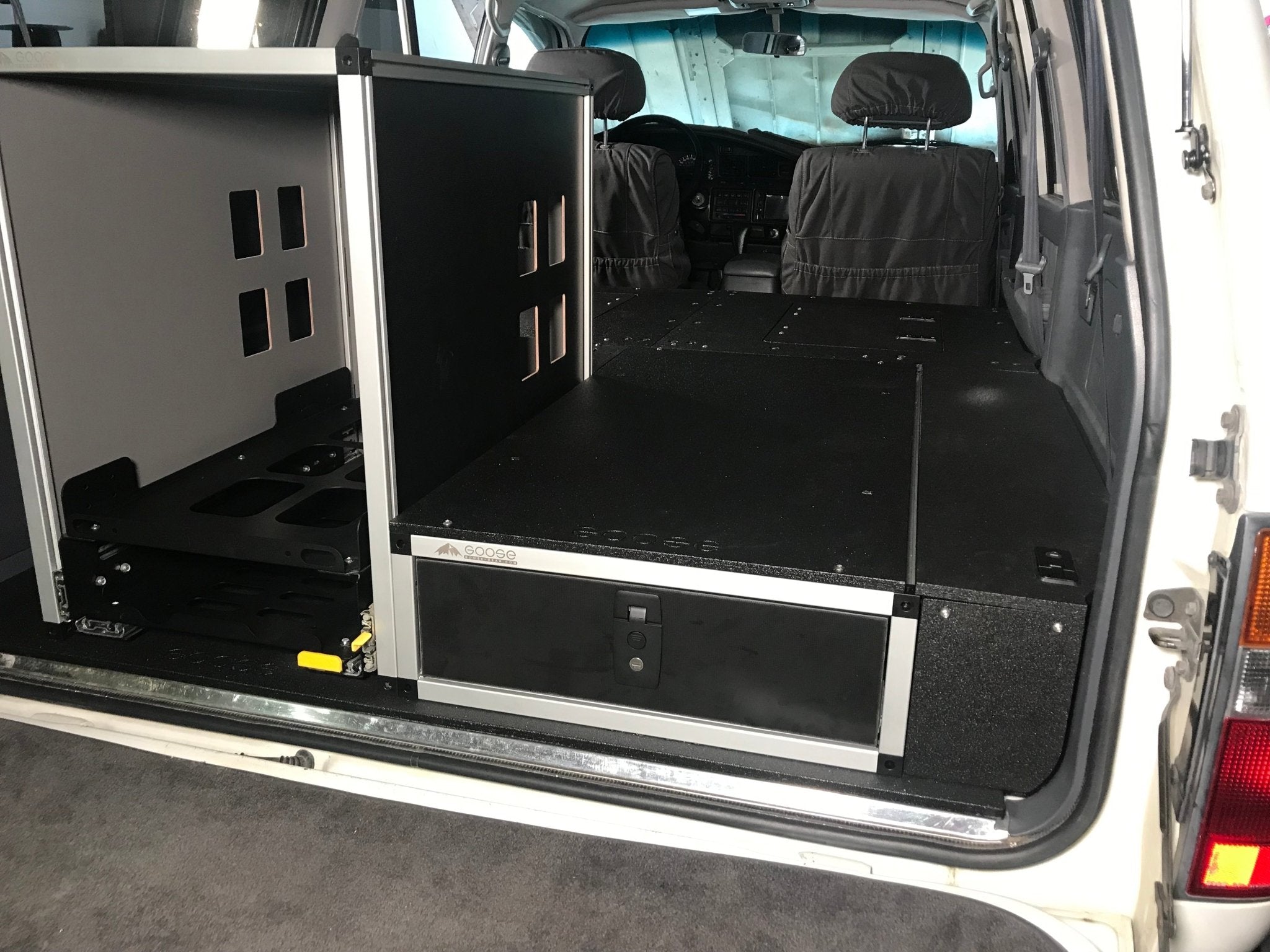Ultimate Chef and Sleeping Package for Toyota Land Cruiser 1991 - 1997 80 Series - Spirit of 1876 - Goose Gear