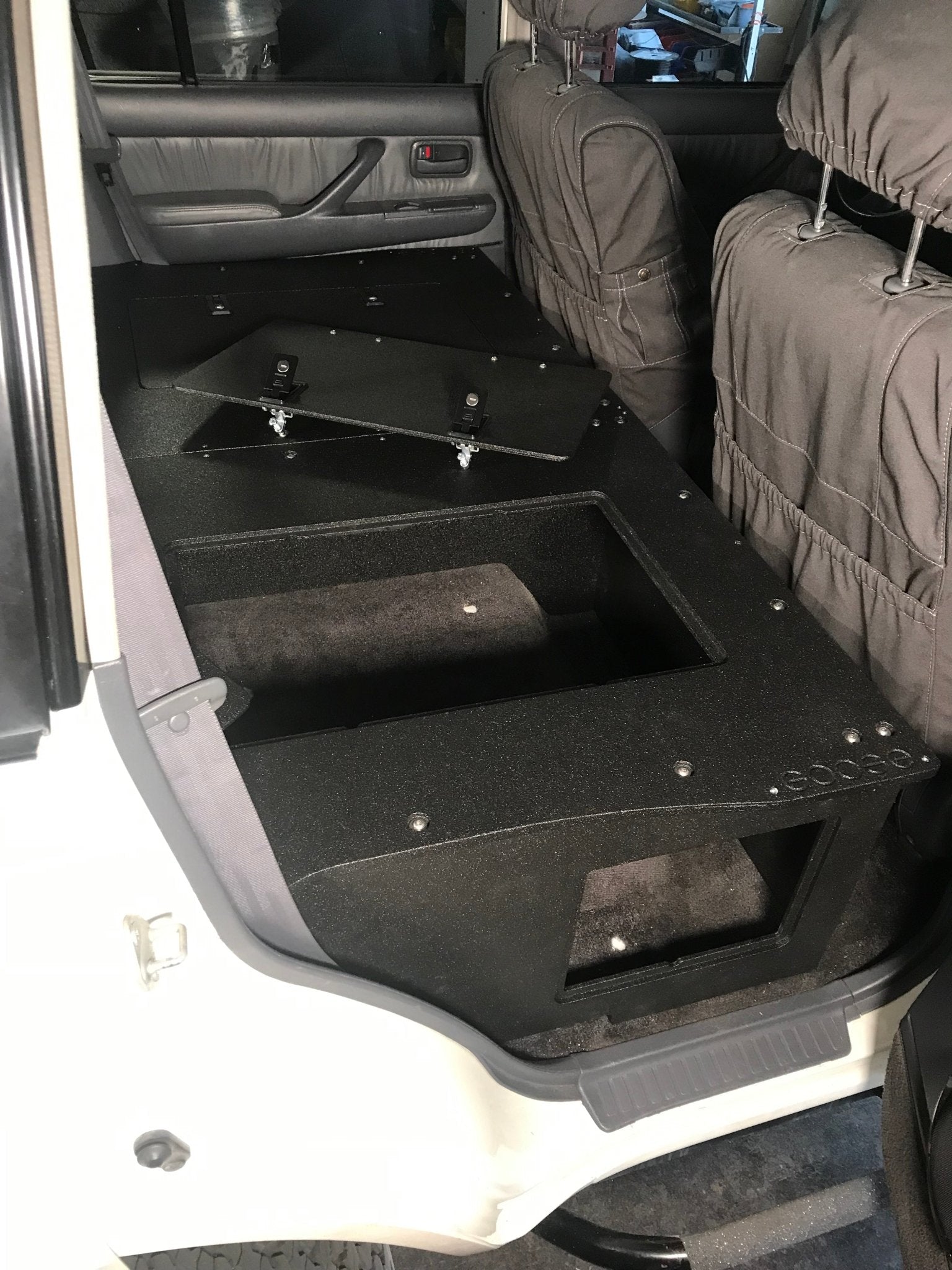 Ultimate Chef and Sleeping Package for Toyota Land Cruiser 1991 - 1997 80 Series - Spirit of 1876 - Goose Gear