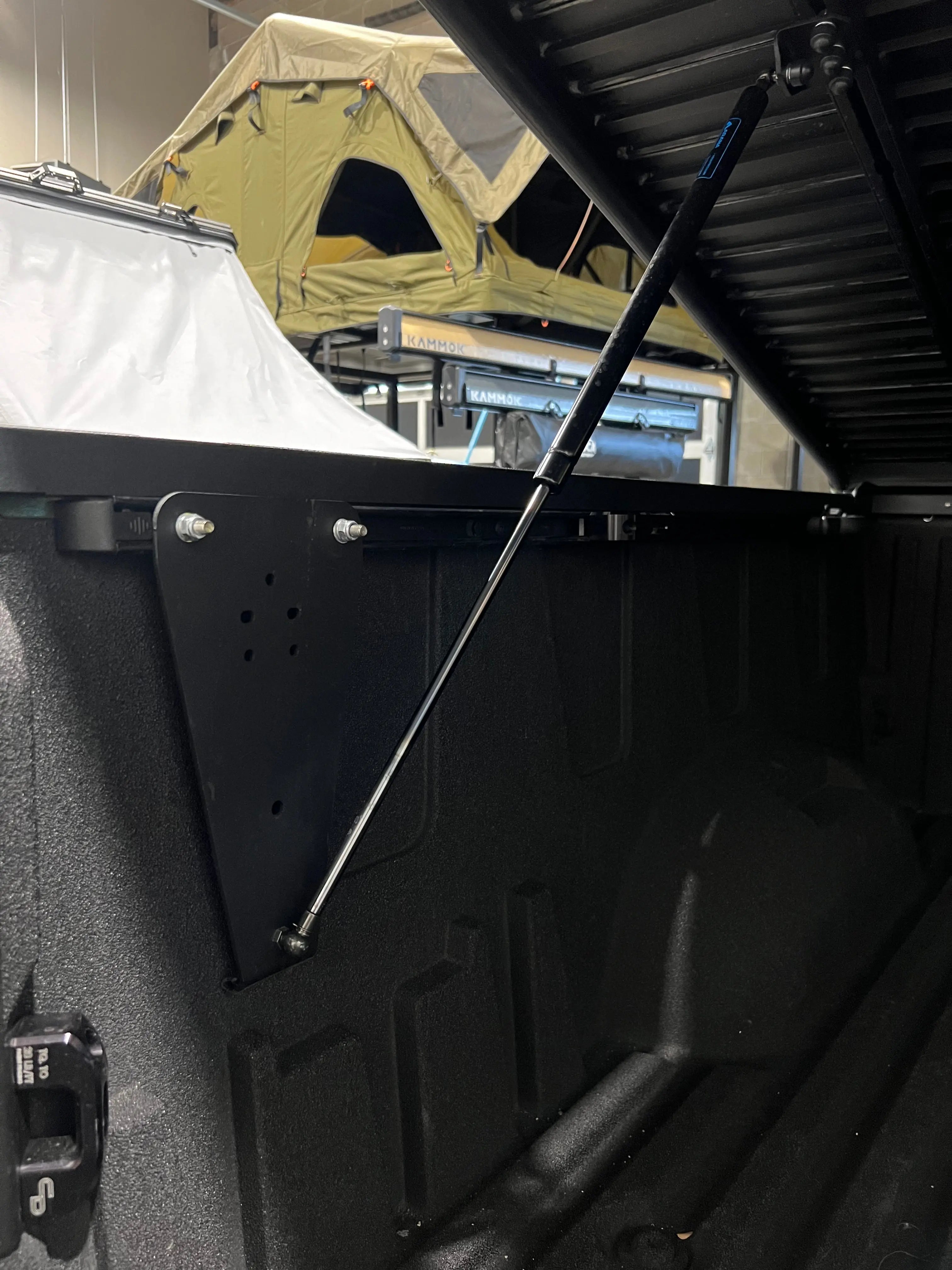 TourTop Truck Bed Cover Toyota Tundra 2021-2023 - Spirit of 1876