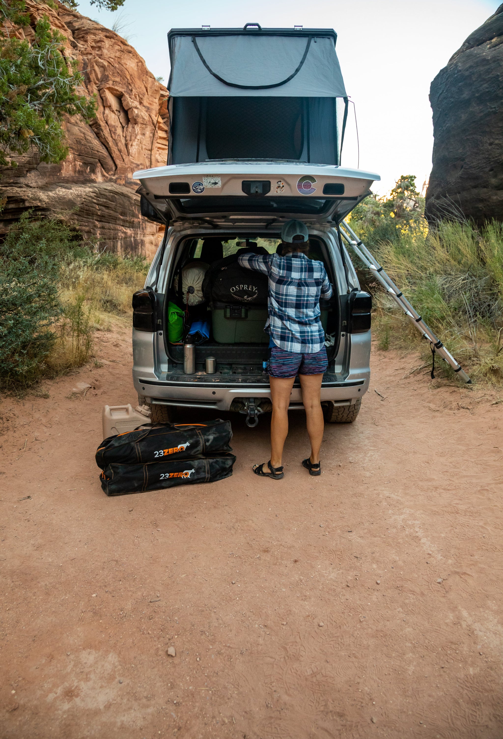 23ZERO TASMAN CHAIR - Spirit of 1876